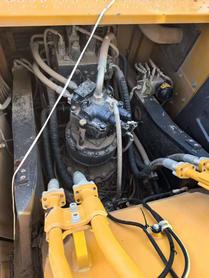 Buy XCMG XE225DK Used Excavator / 6 Buy XCMG XE225DK Used Excavator / 6