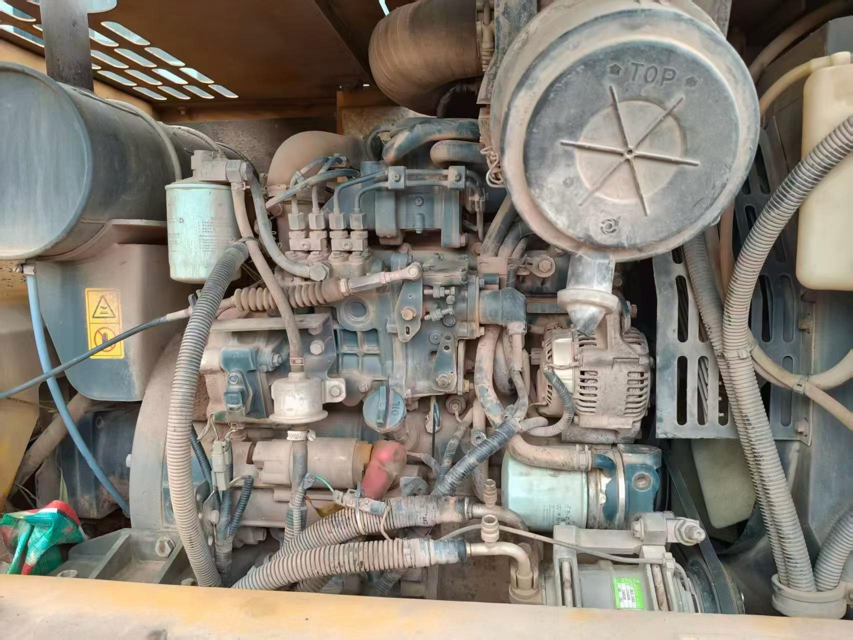 Buy XCMG XE75C Used Excavator / 4