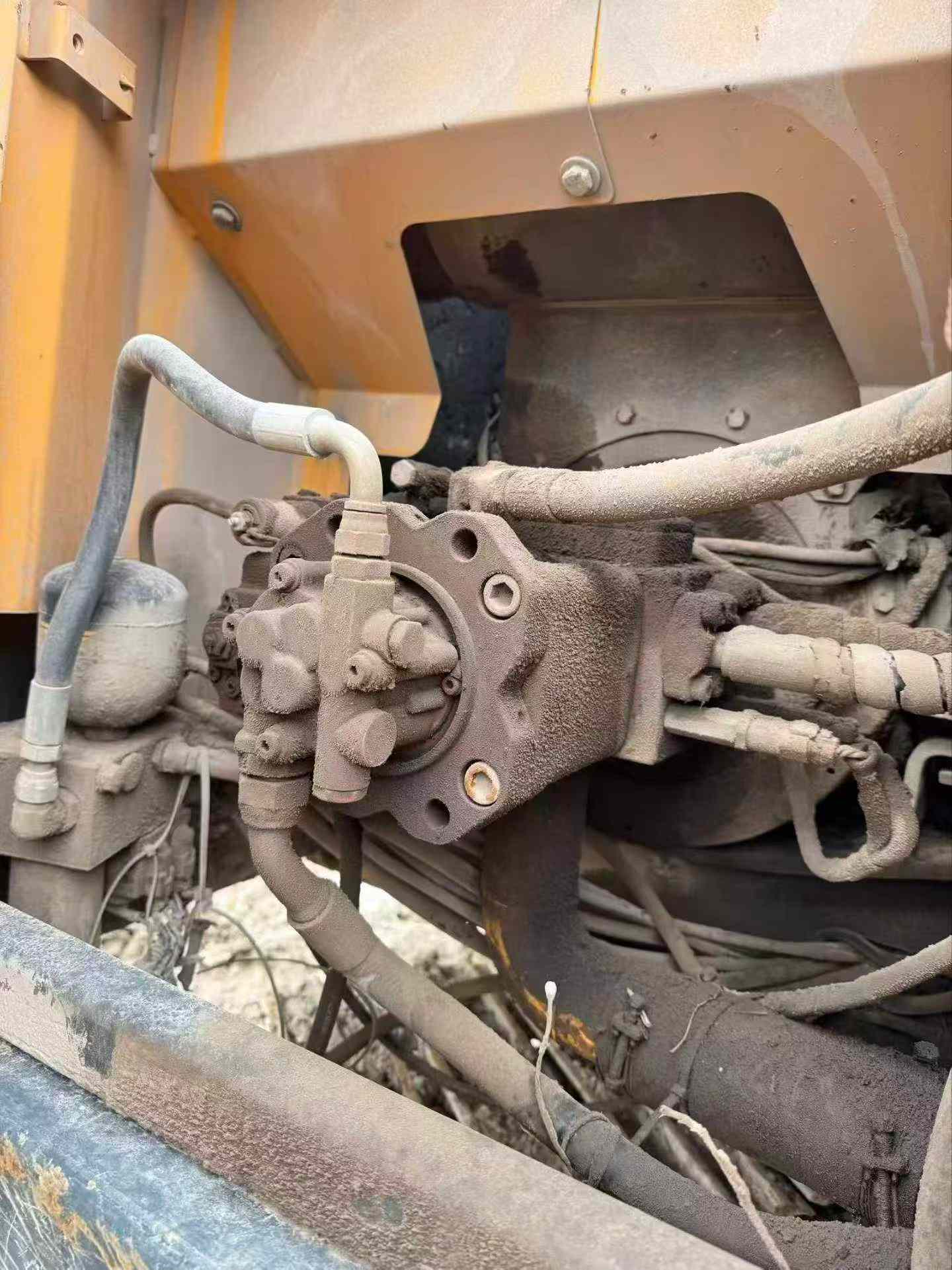 Buy Hyundai R150-7 Used Excavator / 5 Buy Hyundai R150-7 Used Excavator / 5
