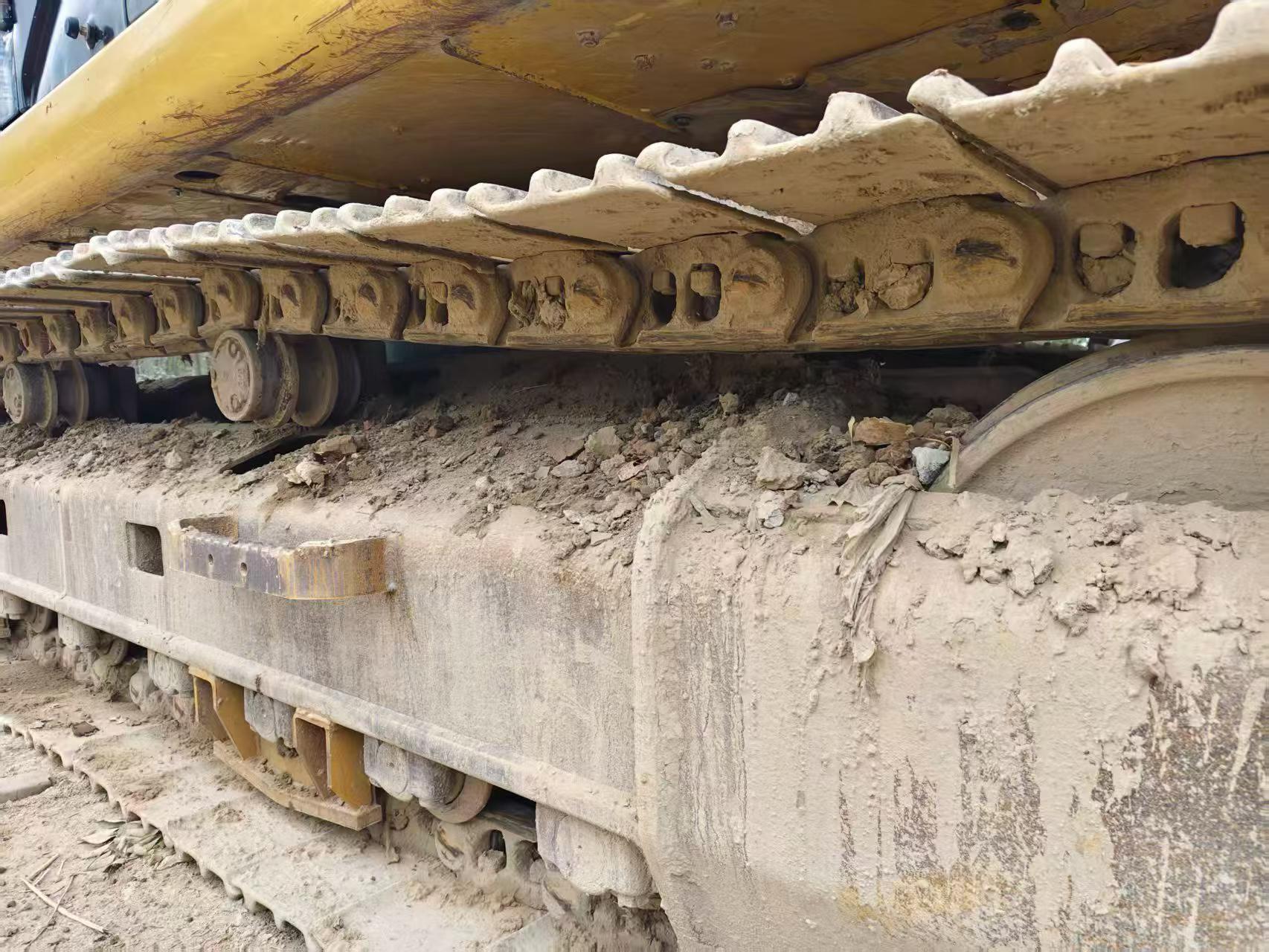 Buy Caterpillar 330B Used Excavator / 6 Buy Caterpillar 330B Used Excavator / 6