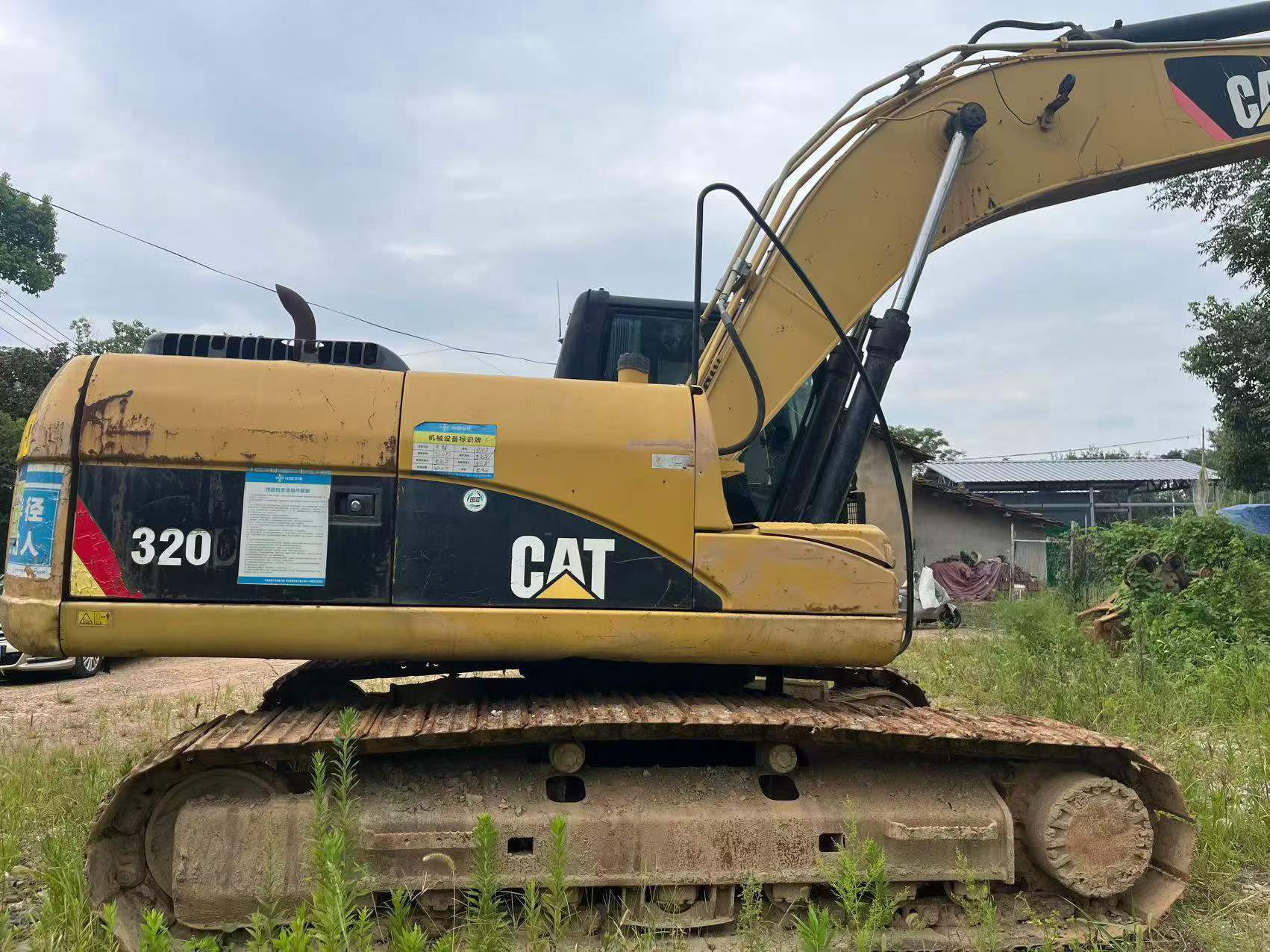Buy Caterpillar 320D Used Excavator / 4 Buy Caterpillar 320D Used Excavator / 4