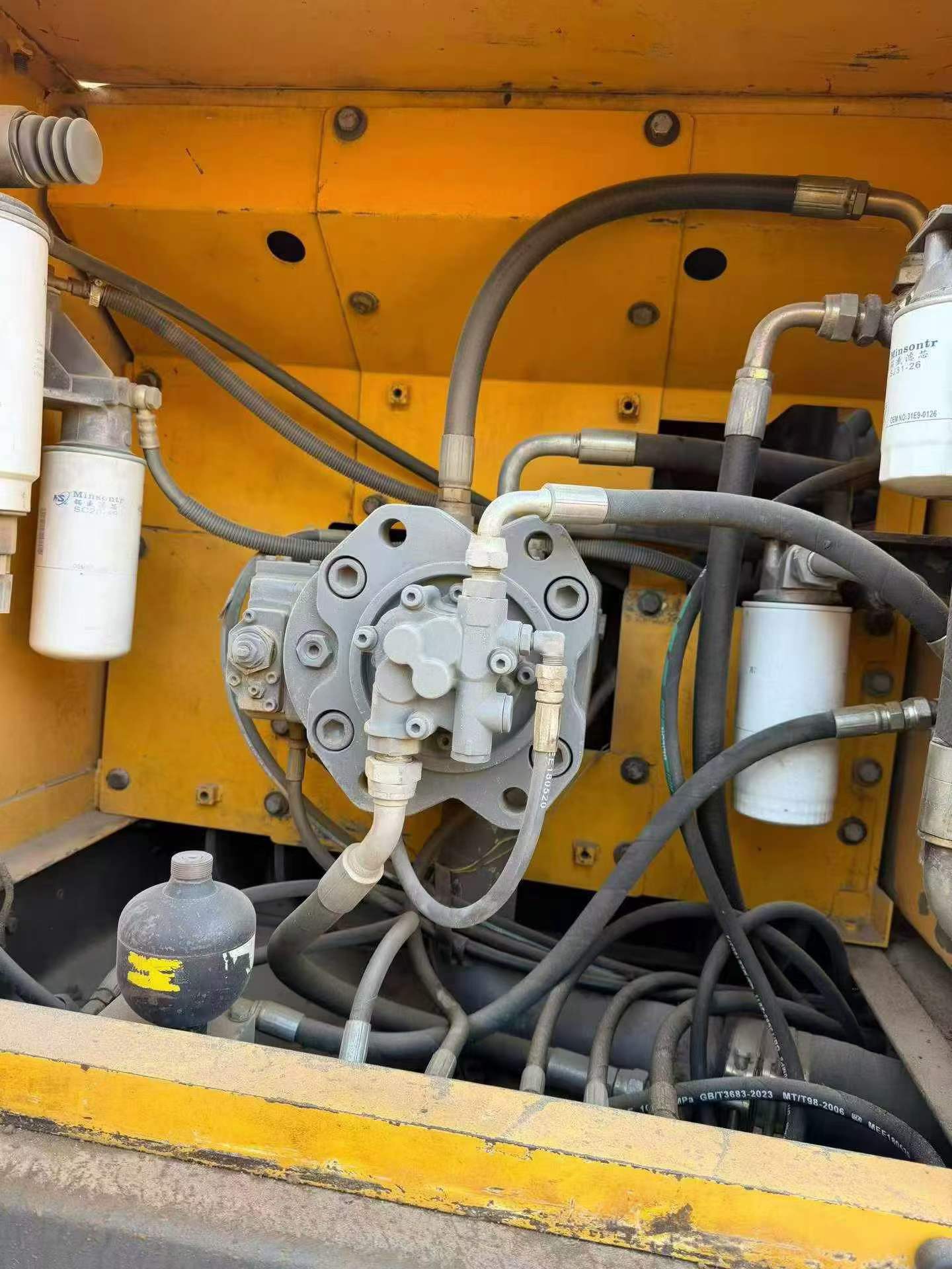 Buy Volvo EC210B Used Excavator / 4