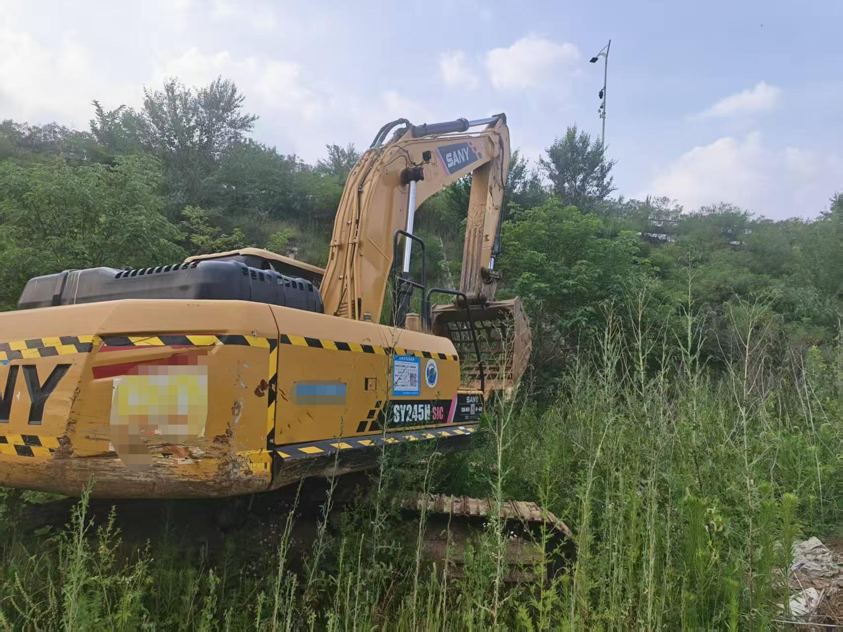 Buy Sany SY245H Used Excavator / 1