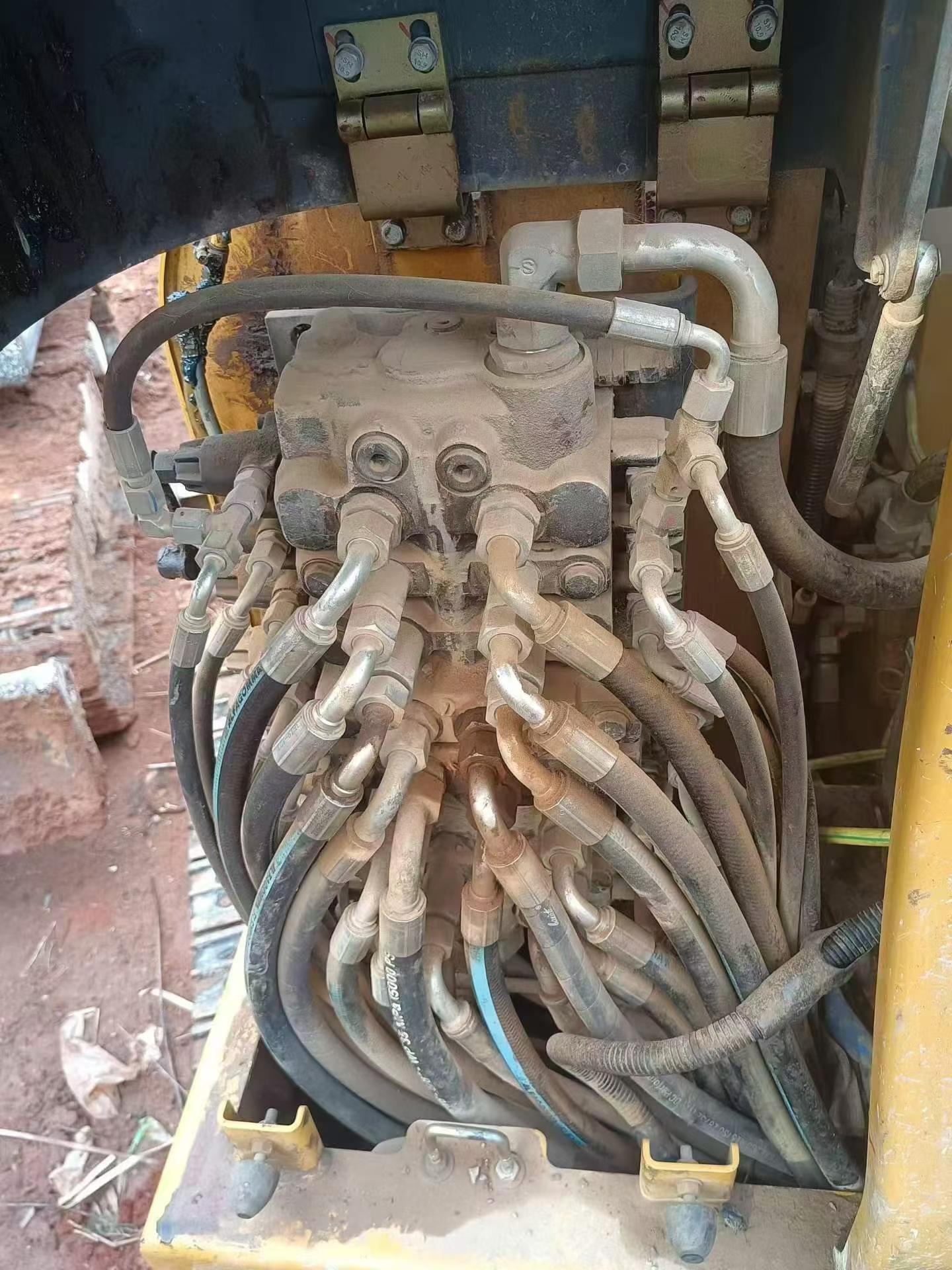 Buy XCMG XE60 Used Excavator / 7 Buy XCMG XE60 Used Excavator / 7