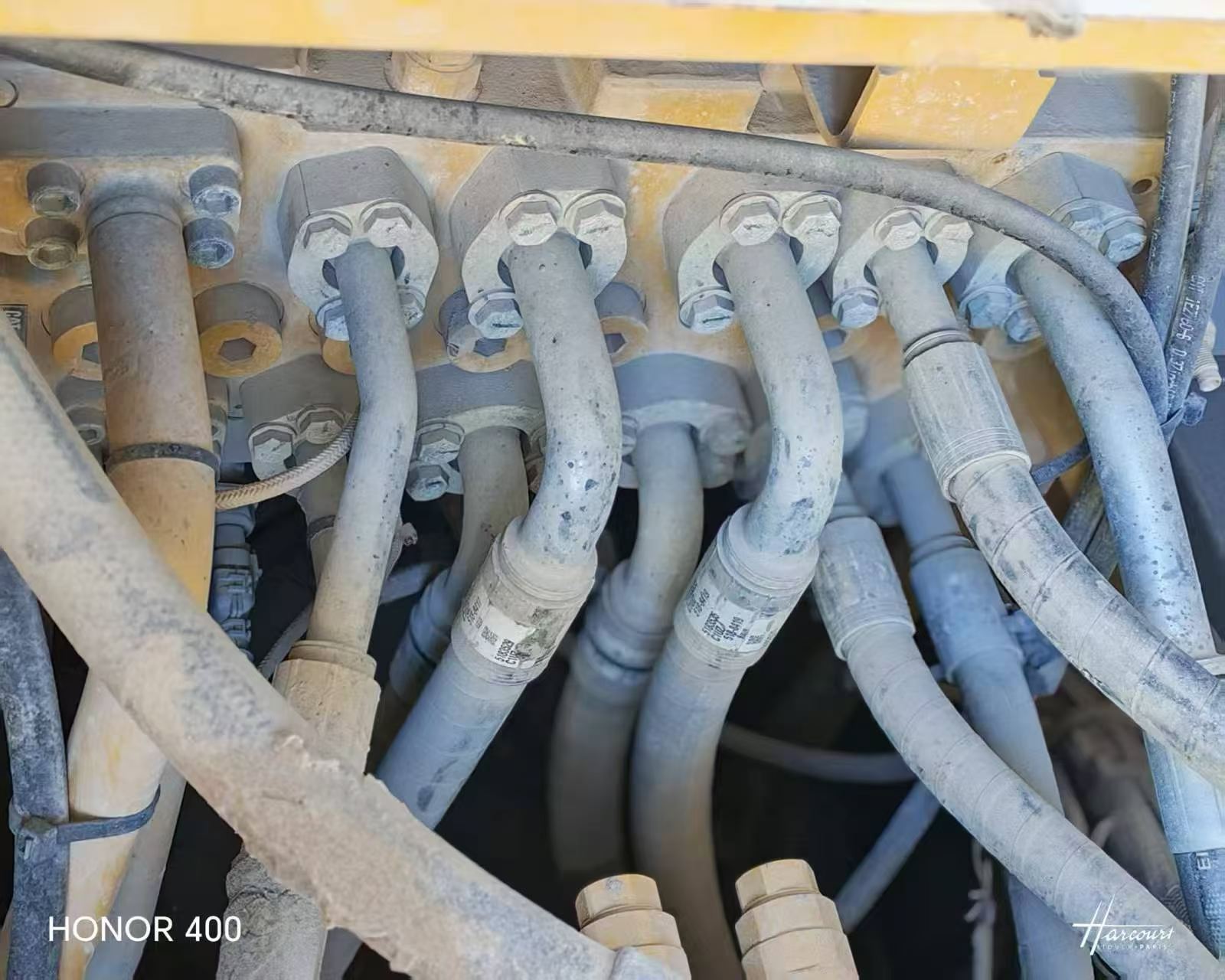 Buy Caterpillar 323 Used Excavator / 4 Buy Caterpillar 323 Used Excavator / 4