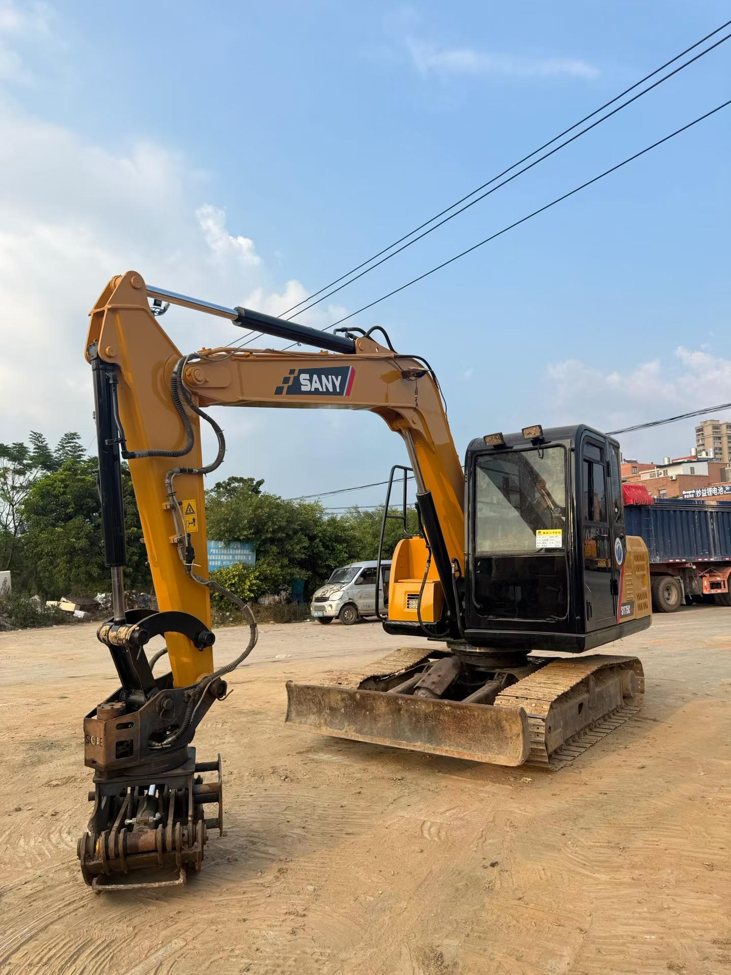 Buy Sany SY65C Used Excavator / 7 Buy Sany SY65C Used Excavator / 7