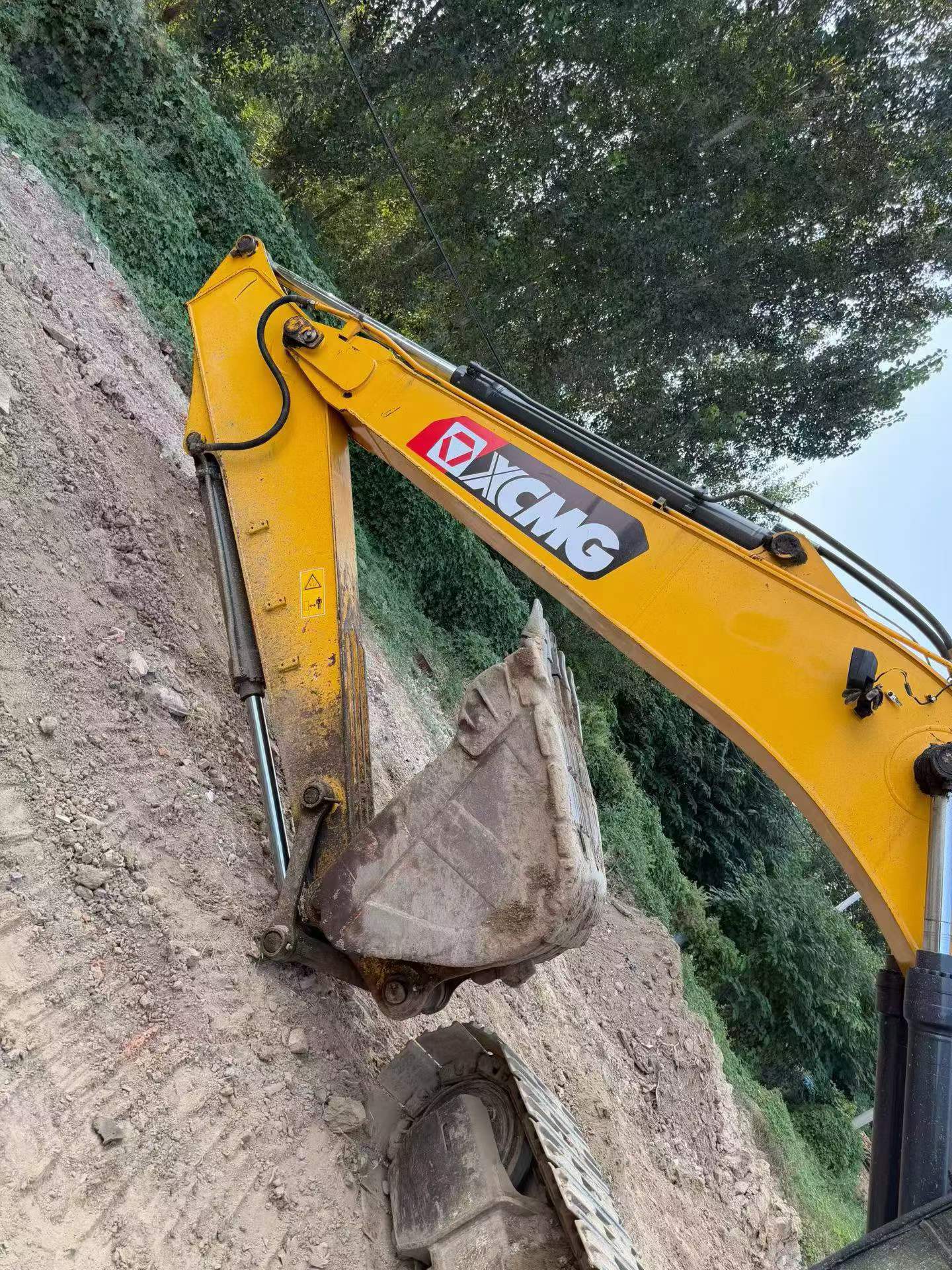Buy XCMG XE215 Used Excavator / 8 Buy XCMG XE215 Used Excavator / 8