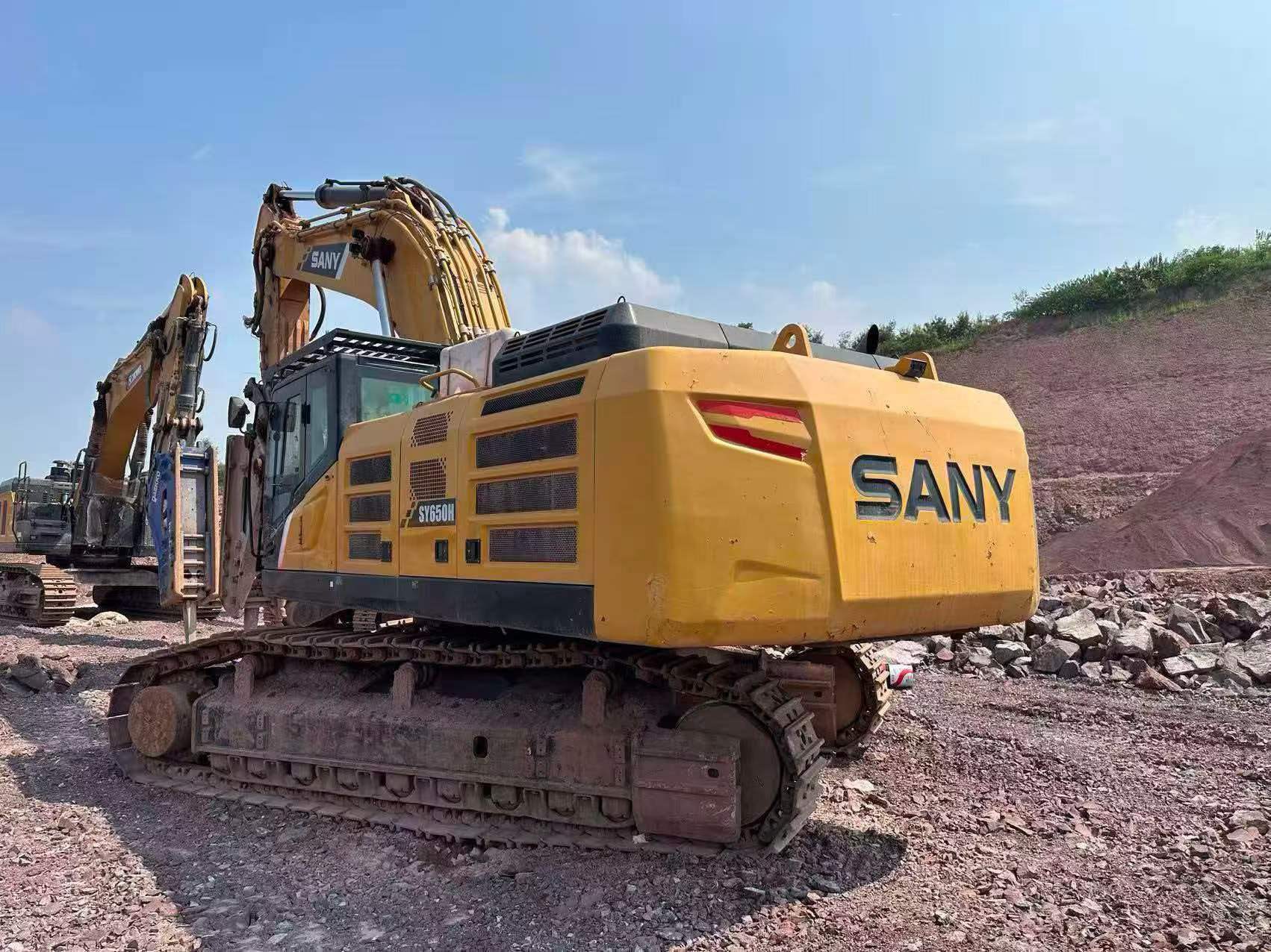 Buy Sany SY650H Used Excavator / 4 Buy Sany SY650H Used Excavator / 4