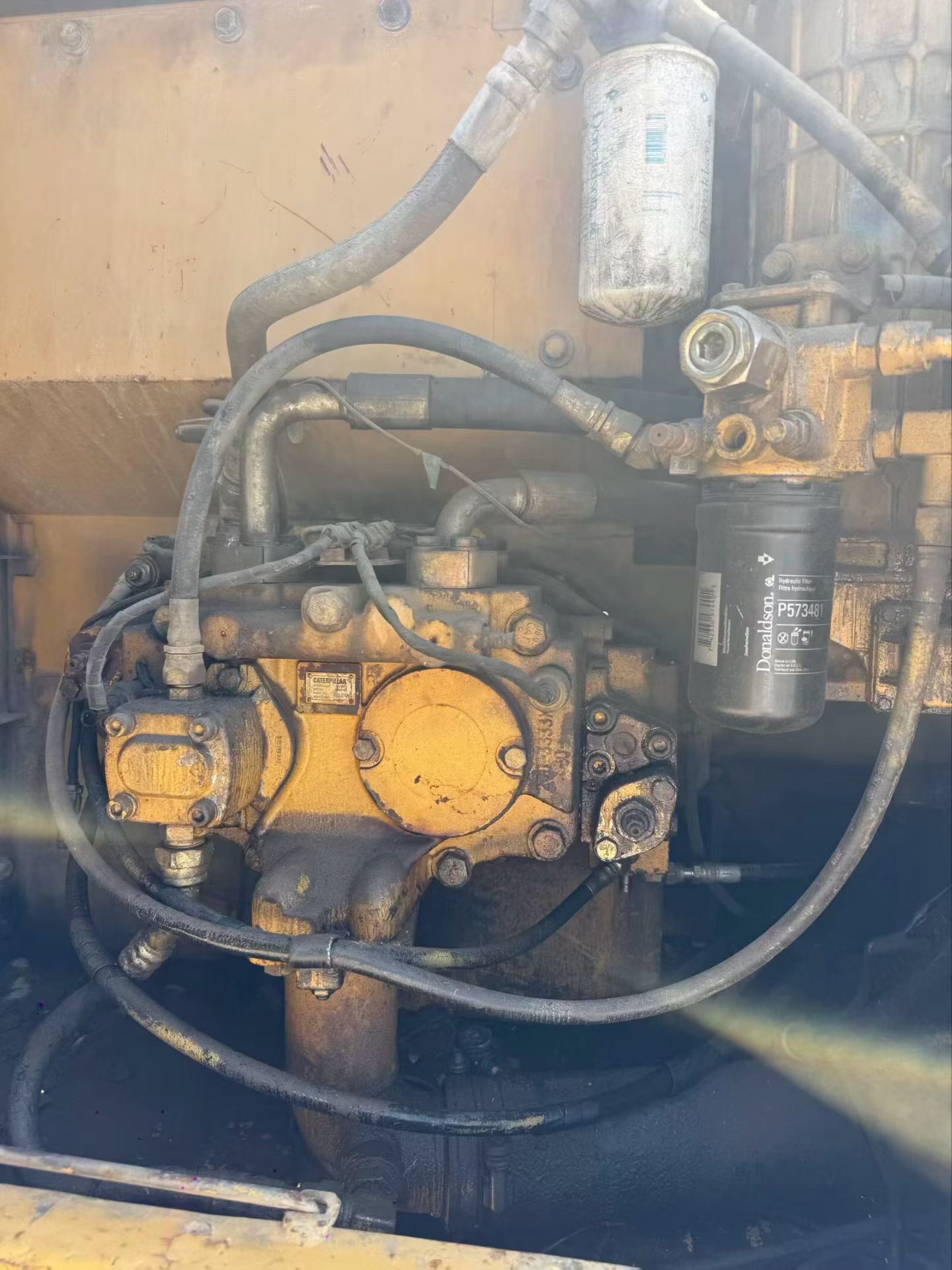 Buy Caterpillar 320C Used Excavator / 6