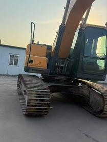 Buy Hyundai R215-7 Used Excavator / 2 Buy Hyundai R215-7 Used Excavator / 2