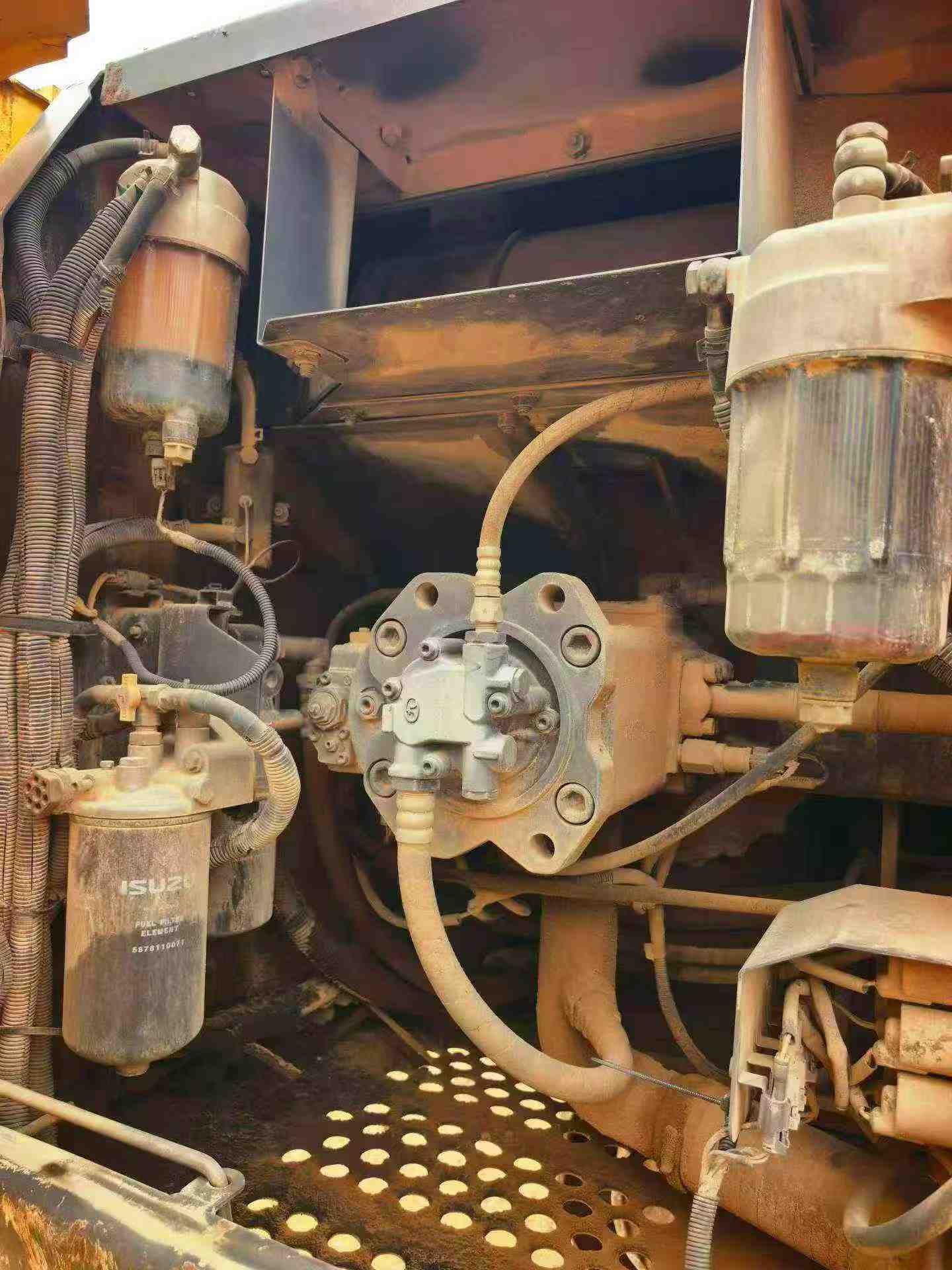 Buy Sumitomo SH210-5 Used Excavator / 2