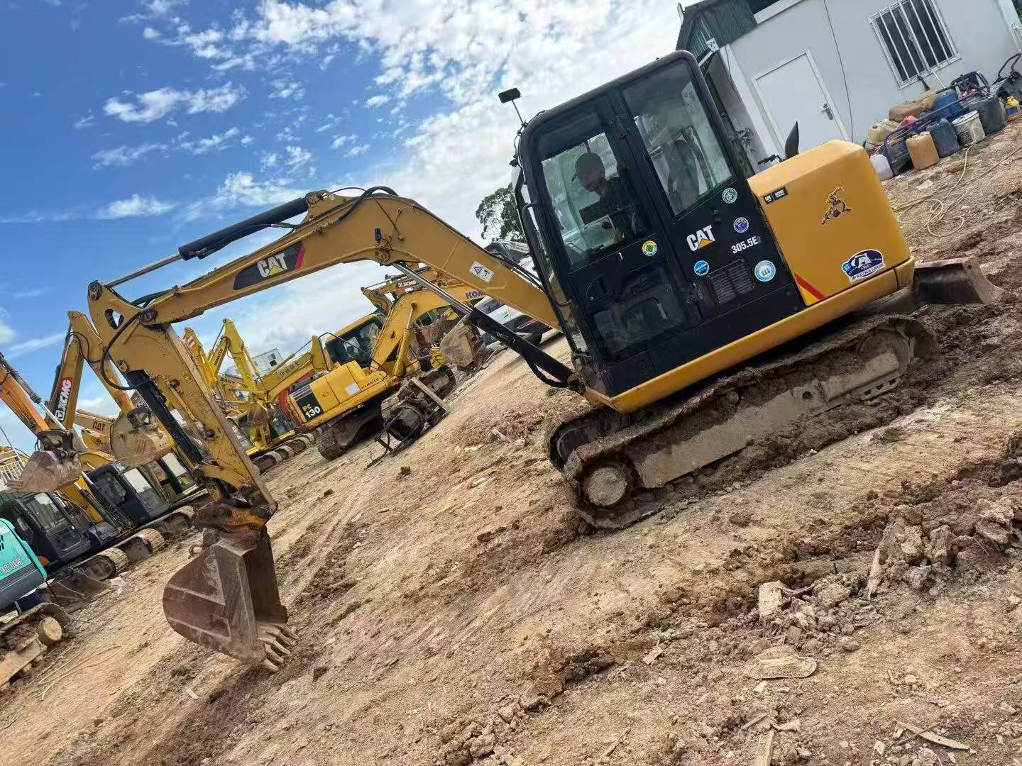Buy Caterpillar 305.5 Used Excavator / 2 Buy Caterpillar 305.5 Used Excavator / 2
