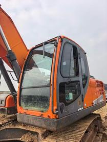 Buy Doosan DH215-7 Used Excavator / 6 Buy Doosan DH215-7 Used Excavator / 6
