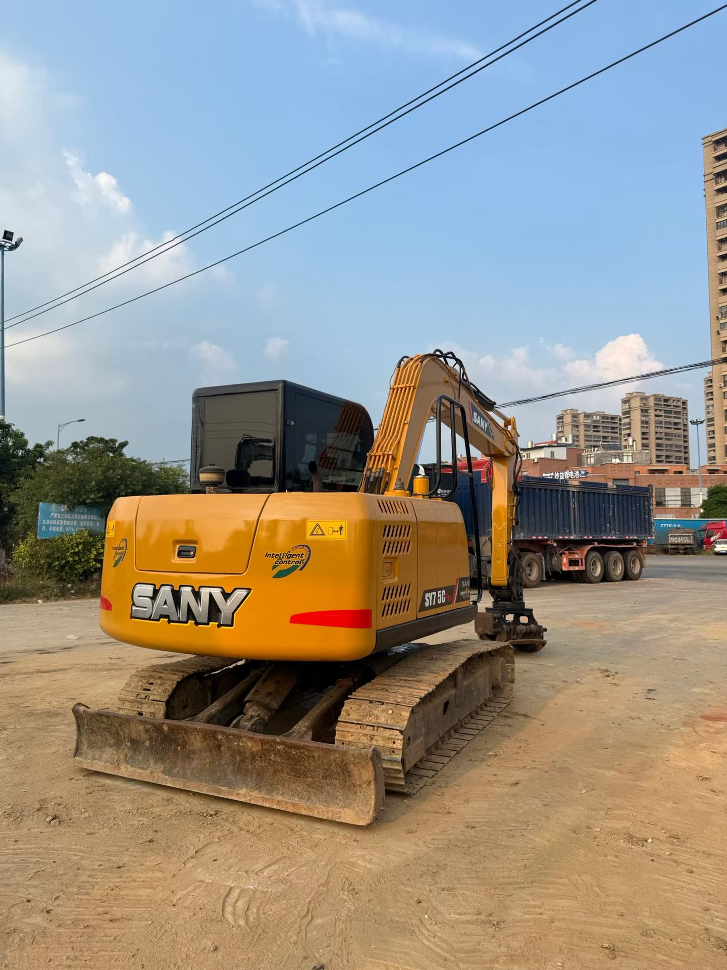 Buy Sany SY65C Used Excavator / 3 Buy Sany SY65C Used Excavator / 3