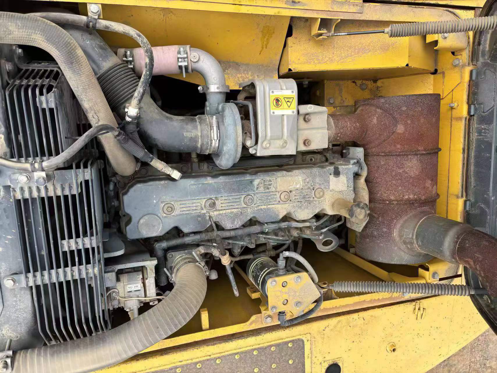 Buy Komatsu PC210 Used Excavator / 4 Buy Komatsu PC210 Used Excavator / 4