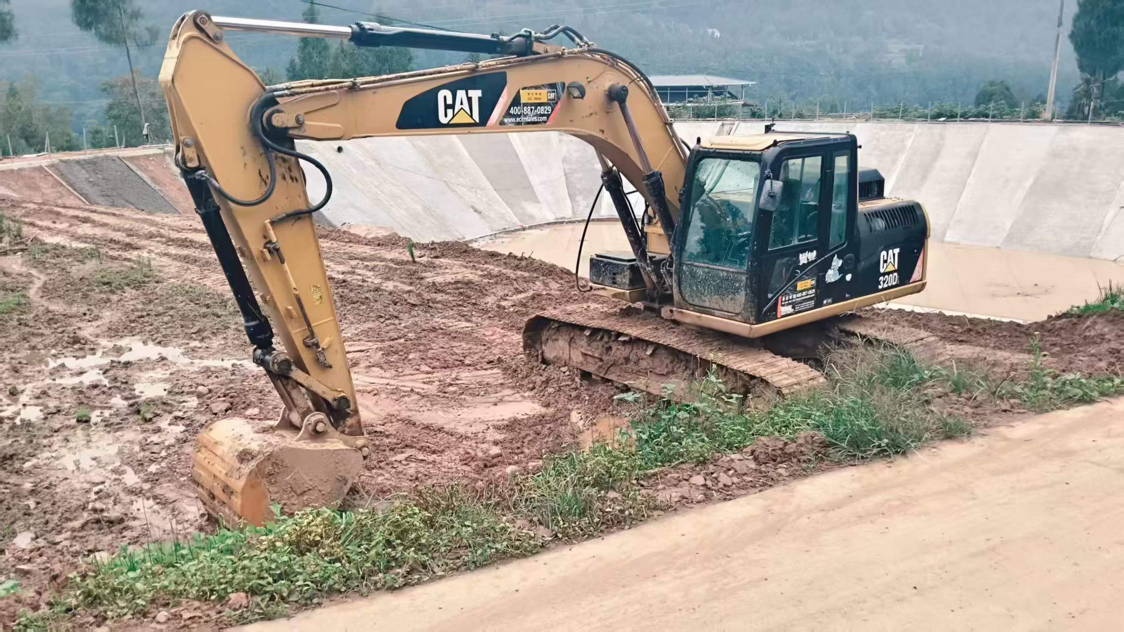 Buy Caterpillar M318 Used Excavator / 6 Buy Caterpillar M318 Used Excavator / 6