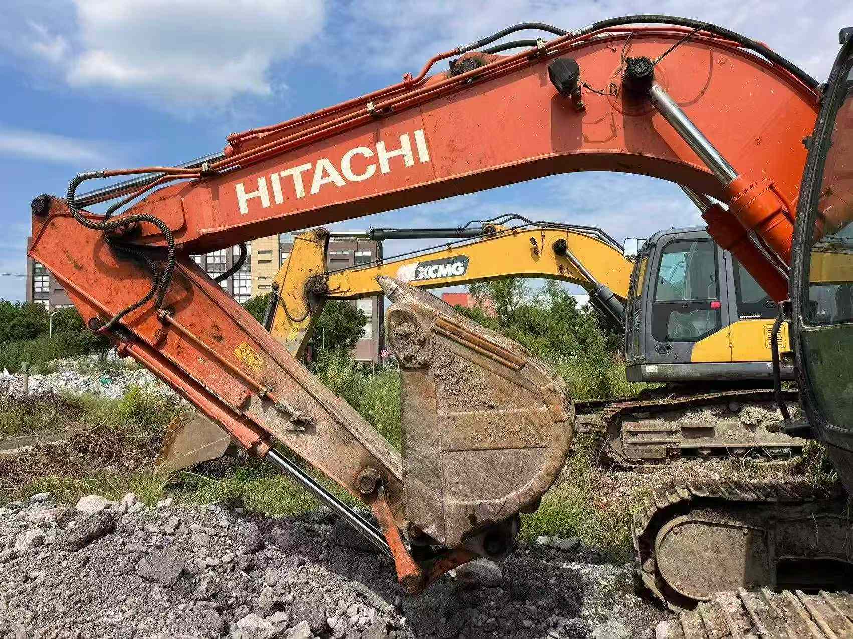 شراء حفارة Hitachi EX120 مستعملة / 8