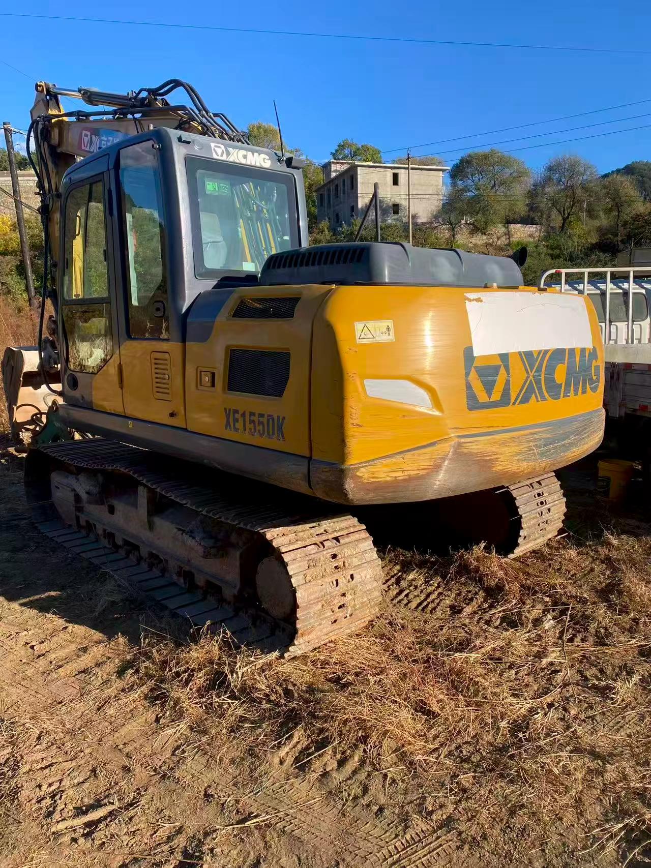 شراء حفارة XCMG XE155D مستعملة / 6