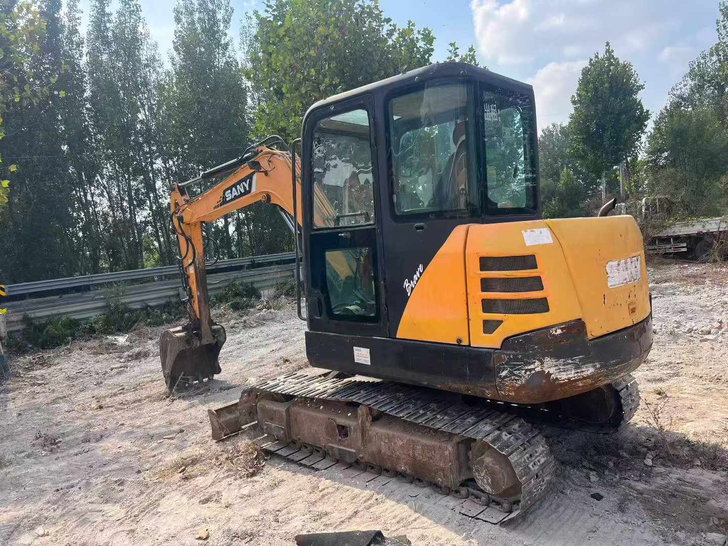 Buy Sany SY55 Used Excavator / 2