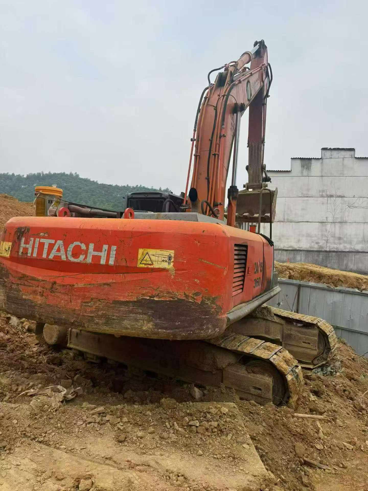 Buy Hitachi EX360-5 Used Excavator / 3 Buy Hitachi EX360-5 Used Excavator / 3
