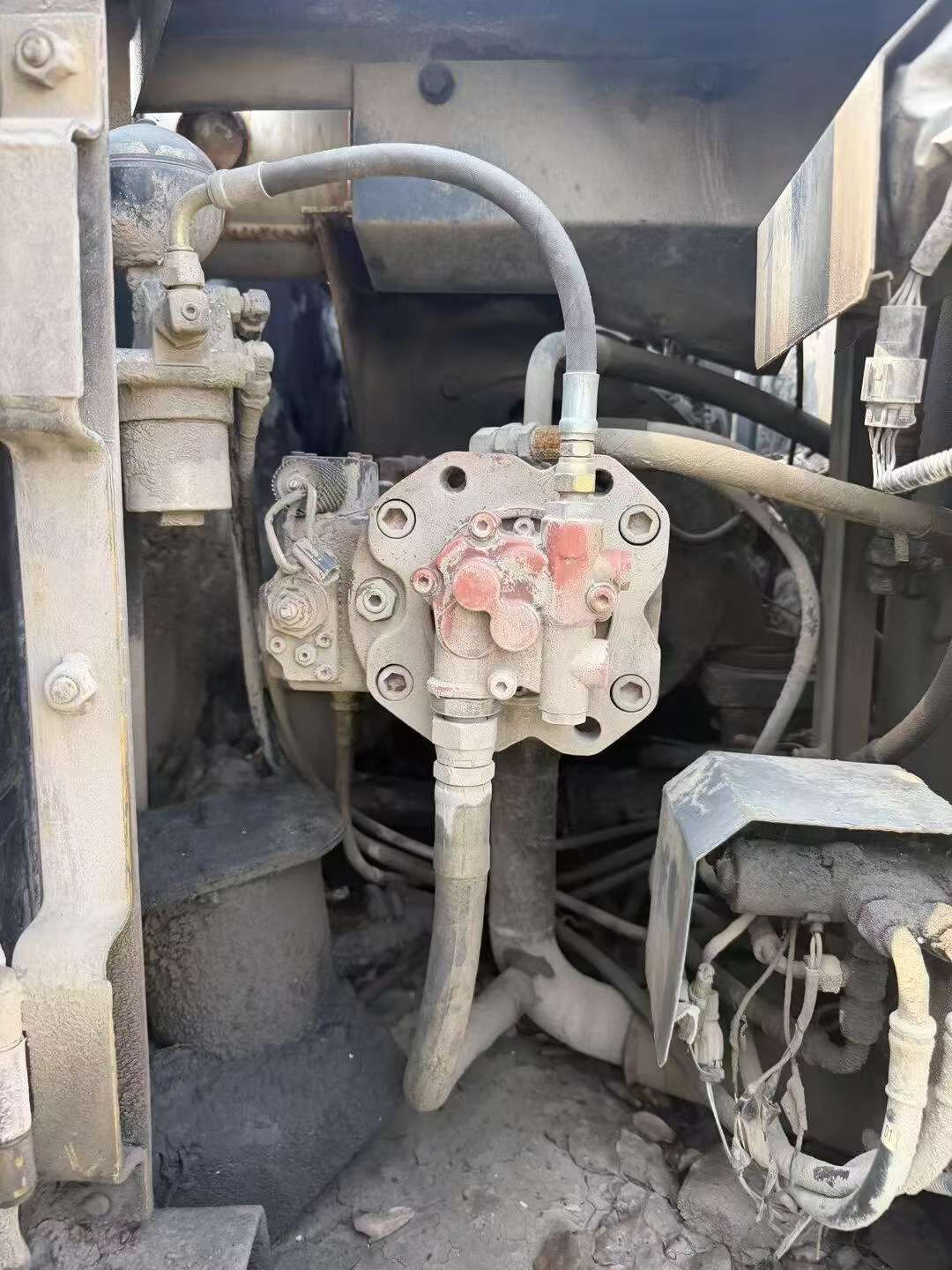 Buy Sumitomo SH120 Used Excavator / 7 Buy Sumitomo SH120 Used Excavator / 7