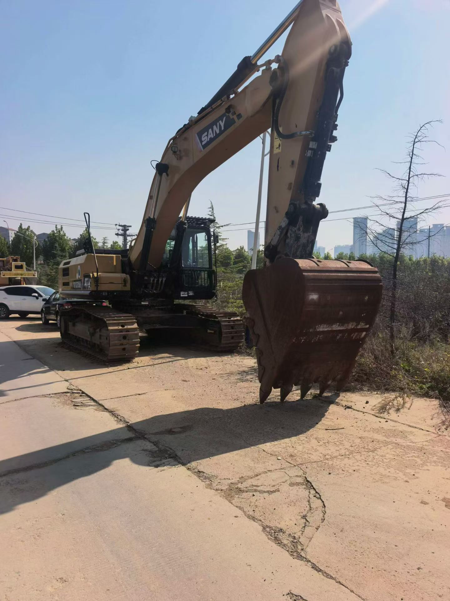 Buy Sany SY375H Used Excavator / 6 Buy Sany SY375H Used Excavator / 6