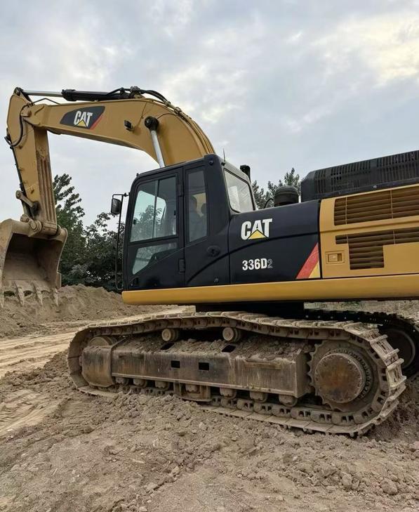Buy Caterpillar 336E Used Excavator / 1