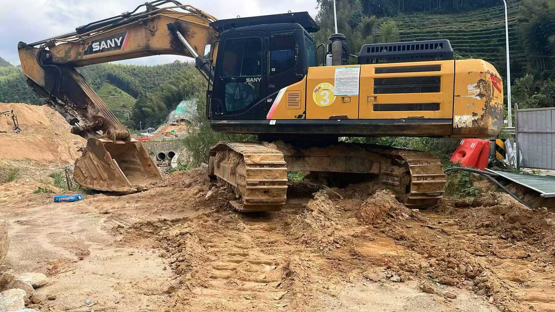 Buy Sany SY375H Used Excavator / 2