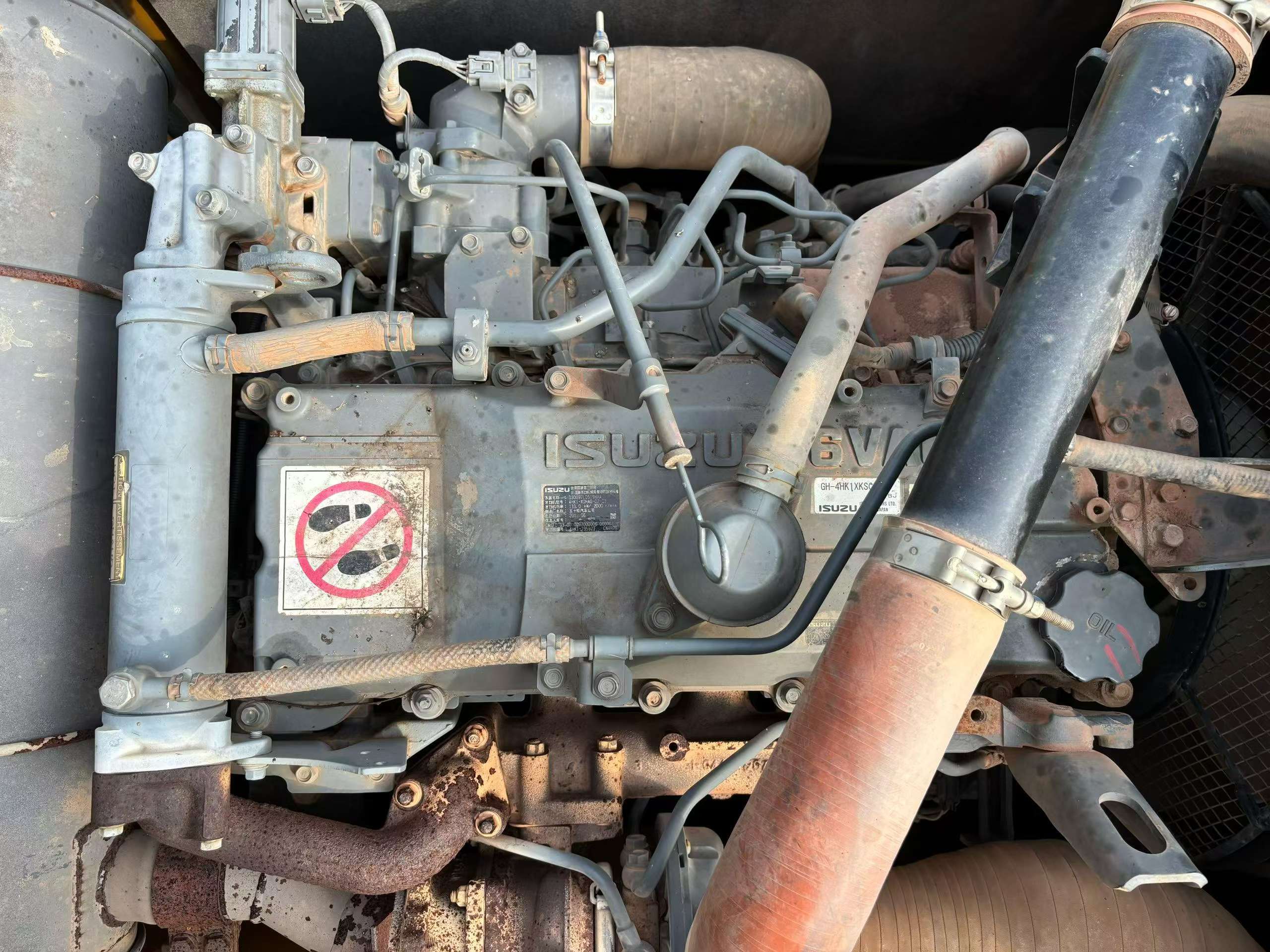 Buy Sany SY225H Used Excavator / 4 Buy Sany SY225H Used Excavator / 4