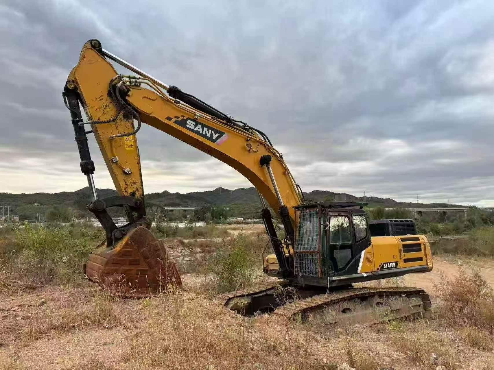 شراء Sany SY415H مستعمل حفارة
