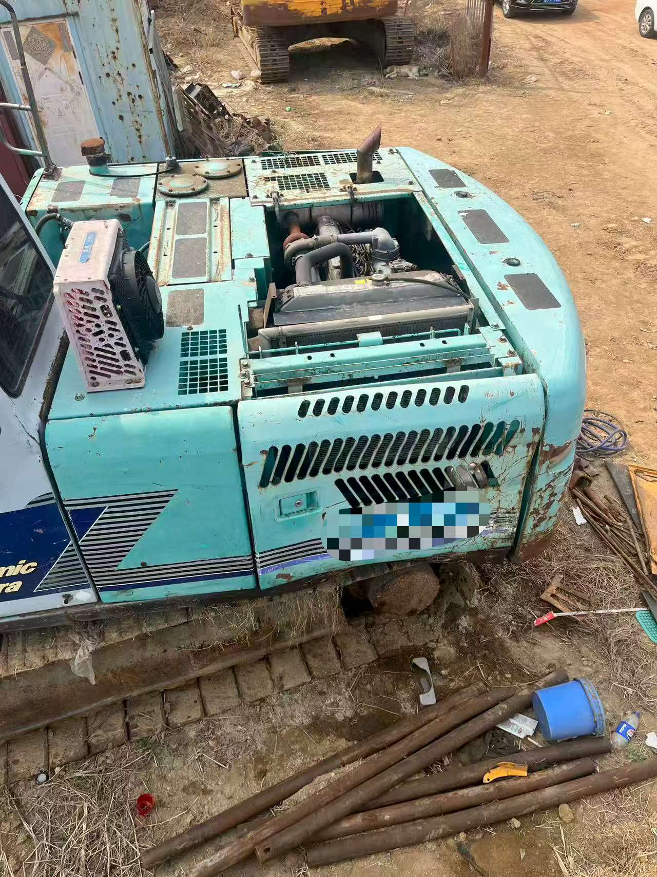 Buy Kobelco SK200-6 Used Excavator / 5