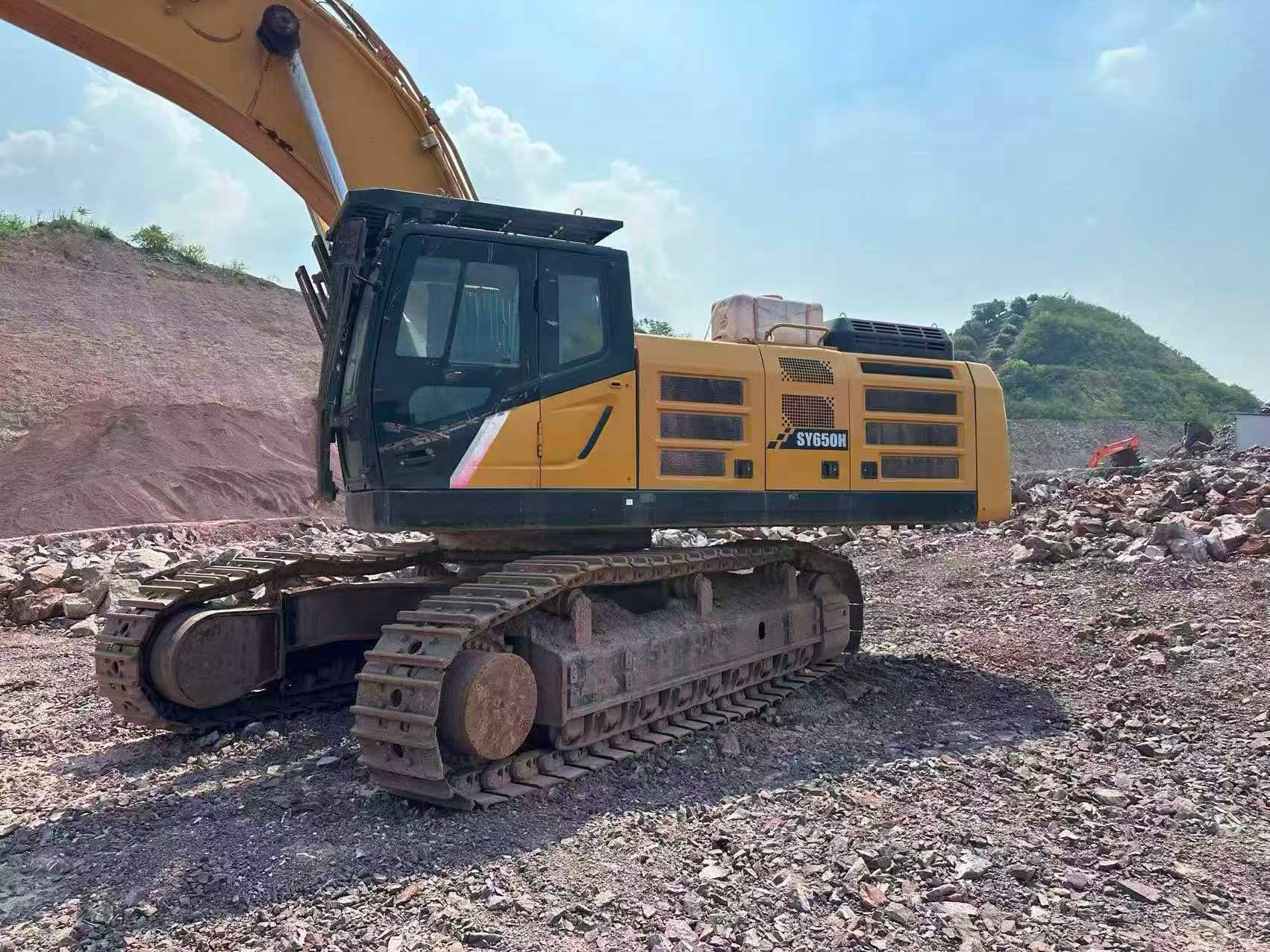 Buy Sany SY650H Used Excavator / 5 Buy Sany SY650H Used Excavator / 5