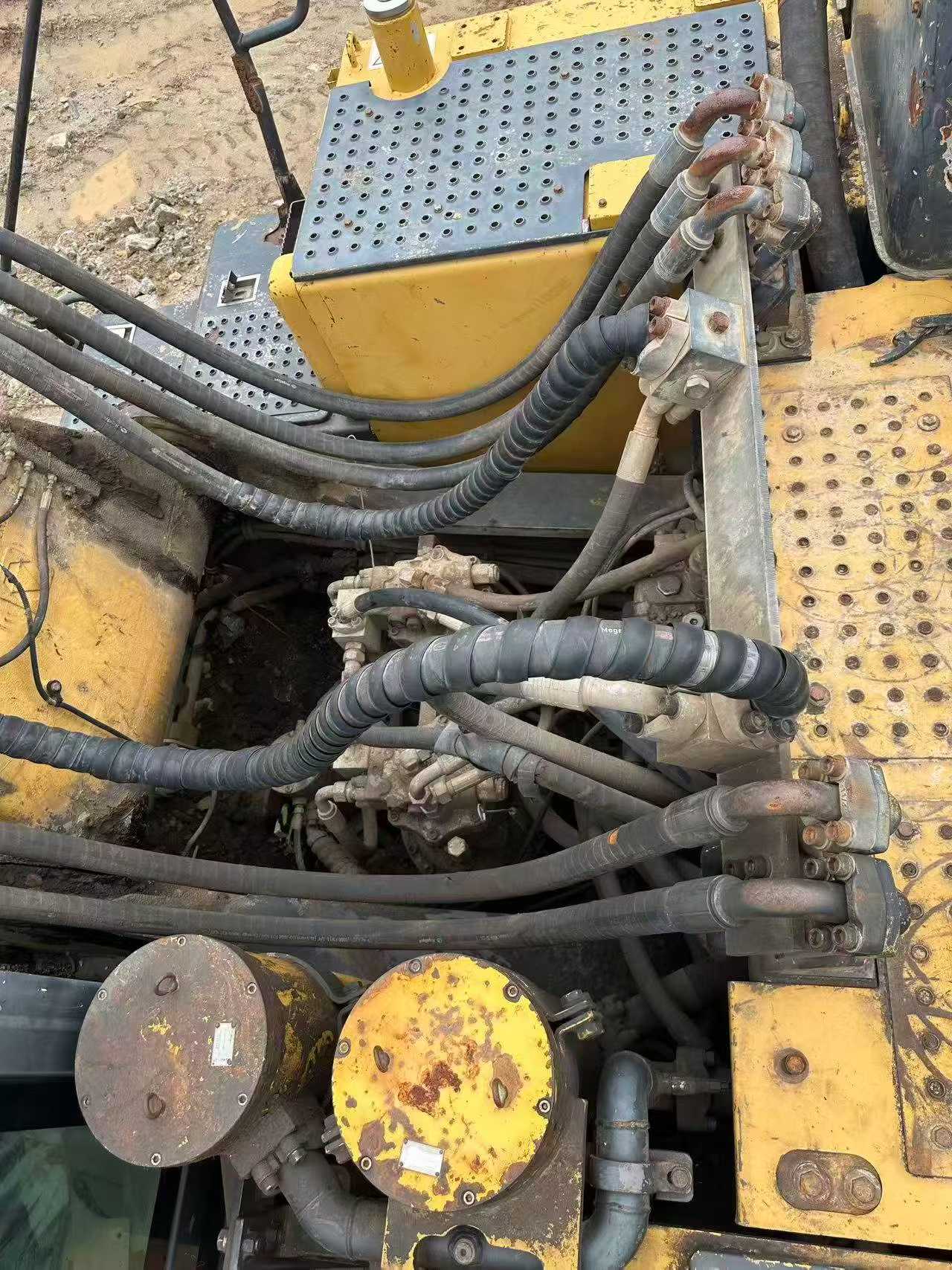 Buy XCMG XE700C Used Excavator / 5 Buy XCMG XE700C Used Excavator / 5