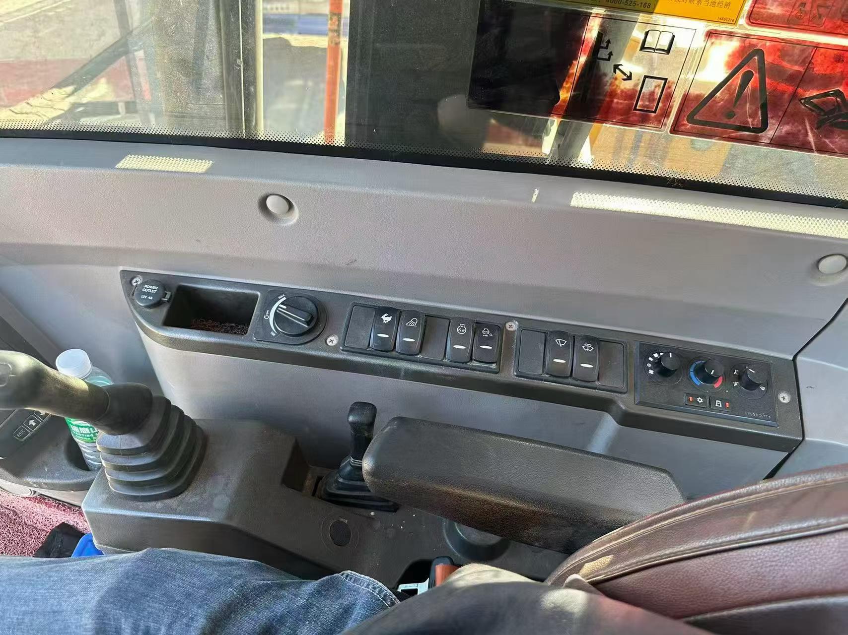 Buy Volvo EC75D Used Excavator / 7 Buy Volvo EC75D Used Excavator / 7