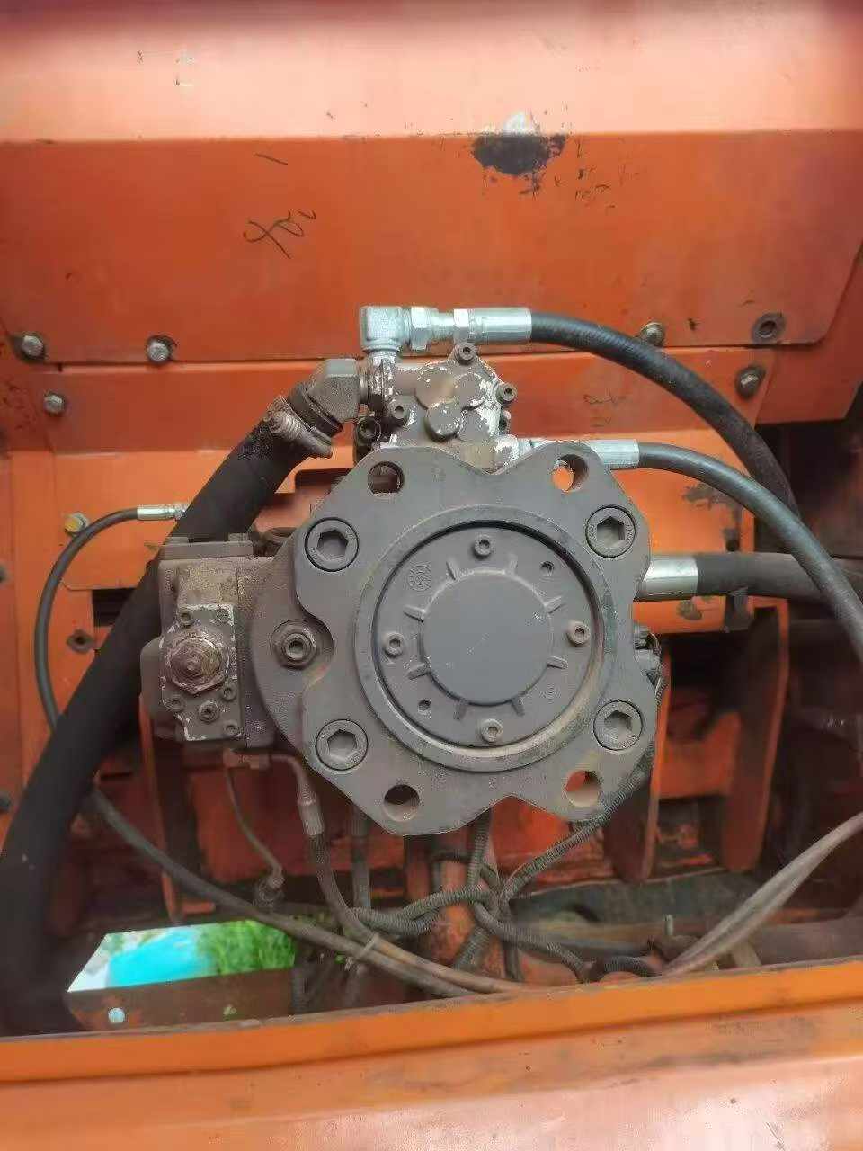 Buy Doosan DX260LC Used Excavator / 2 Buy Doosan DX260LC Used Excavator / 2