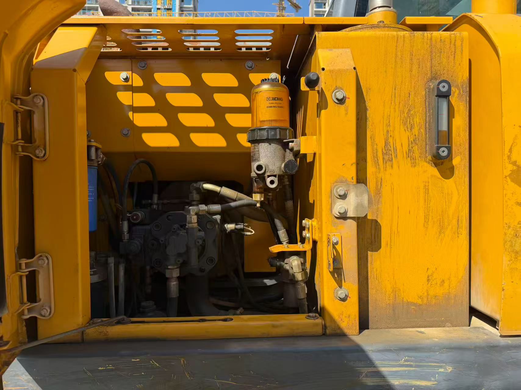 Buy XCMG XE135B Used Excavator / 2 Buy XCMG XE135B Used Excavator / 2