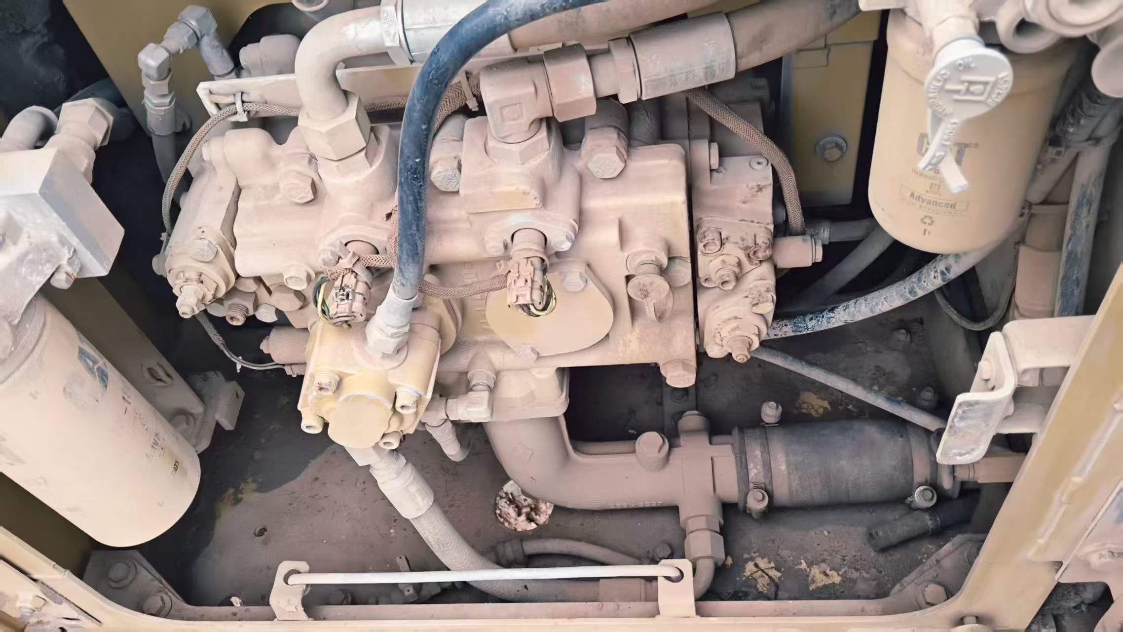 Buy Caterpillar M318 Used Excavator / 9 Buy Caterpillar M318 Used Excavator / 9