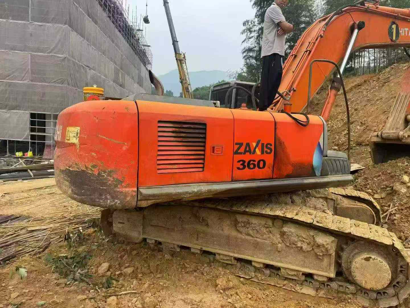 Buy Hitachi EX360-5 Used Excavator / 8 Buy Hitachi EX360-5 Used Excavator / 8