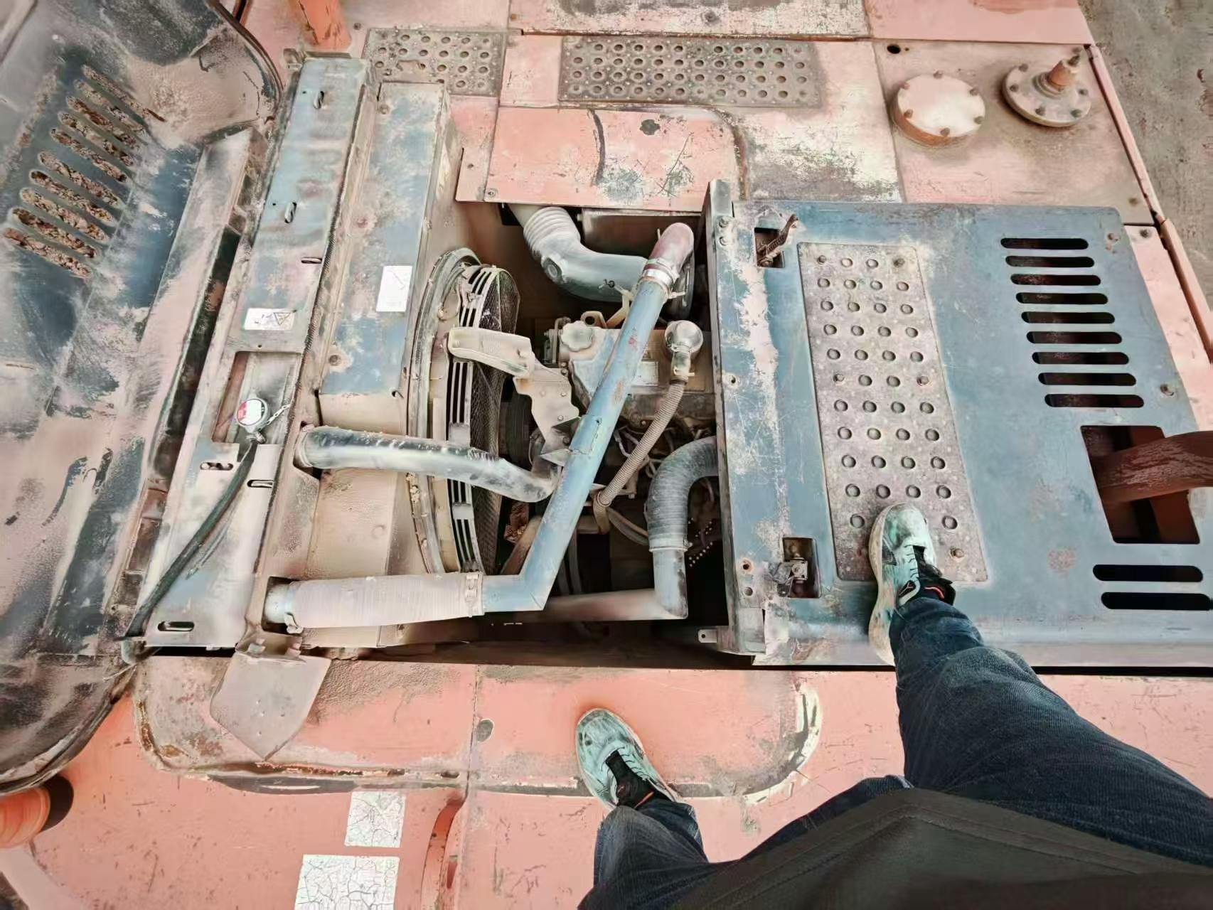 Купить Подержанный Экскаватор Hitachi EX360-5 / 3 Купить Подержанный Экскаватор Hitachi EX360-5 / 3
