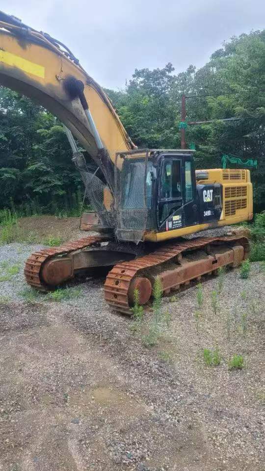 Buy Caterpillar 349E Used Excavator / 1