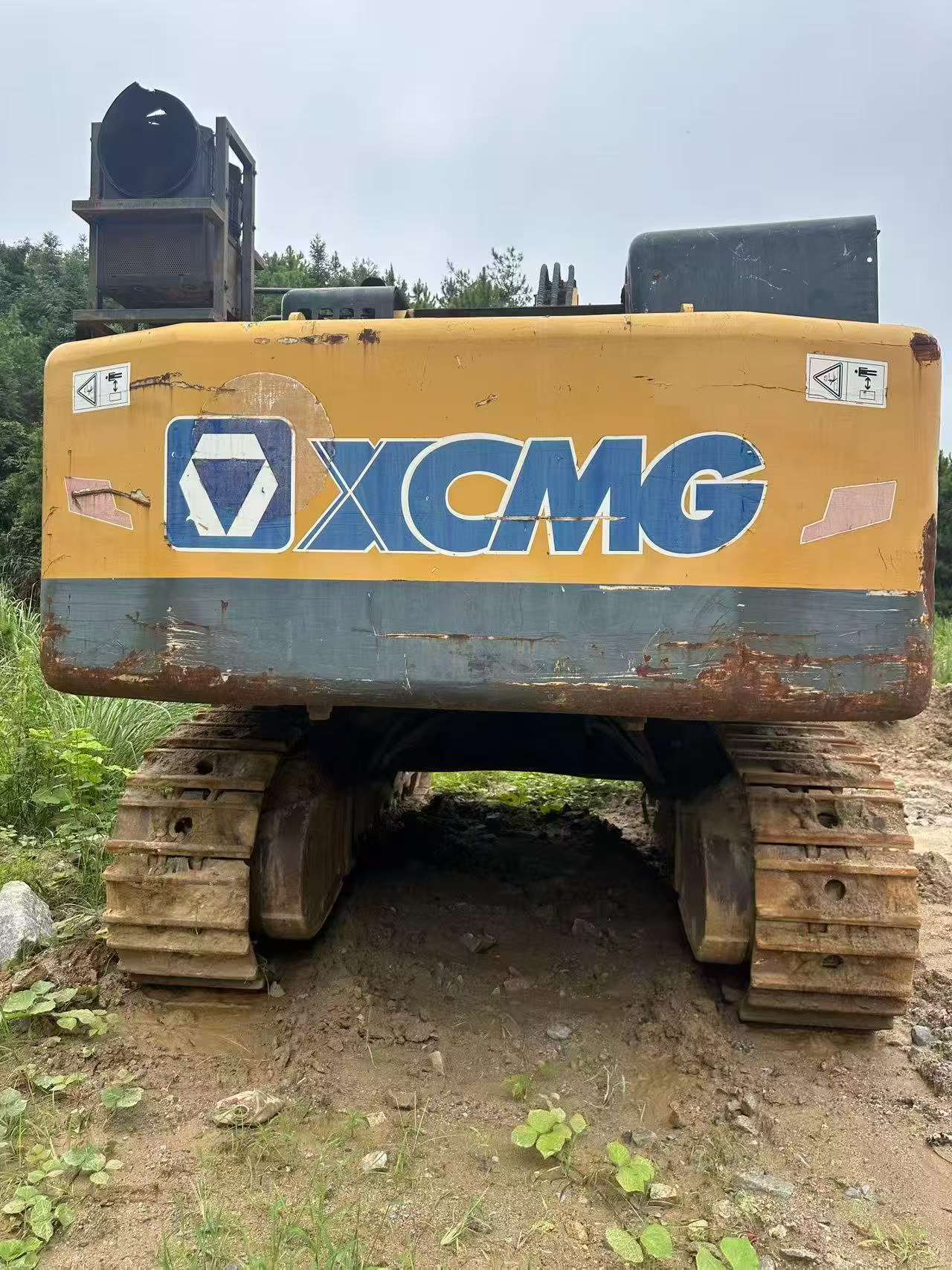 Buy XCMG XE700C Used Excavator / 2 Buy XCMG XE700C Used Excavator / 2