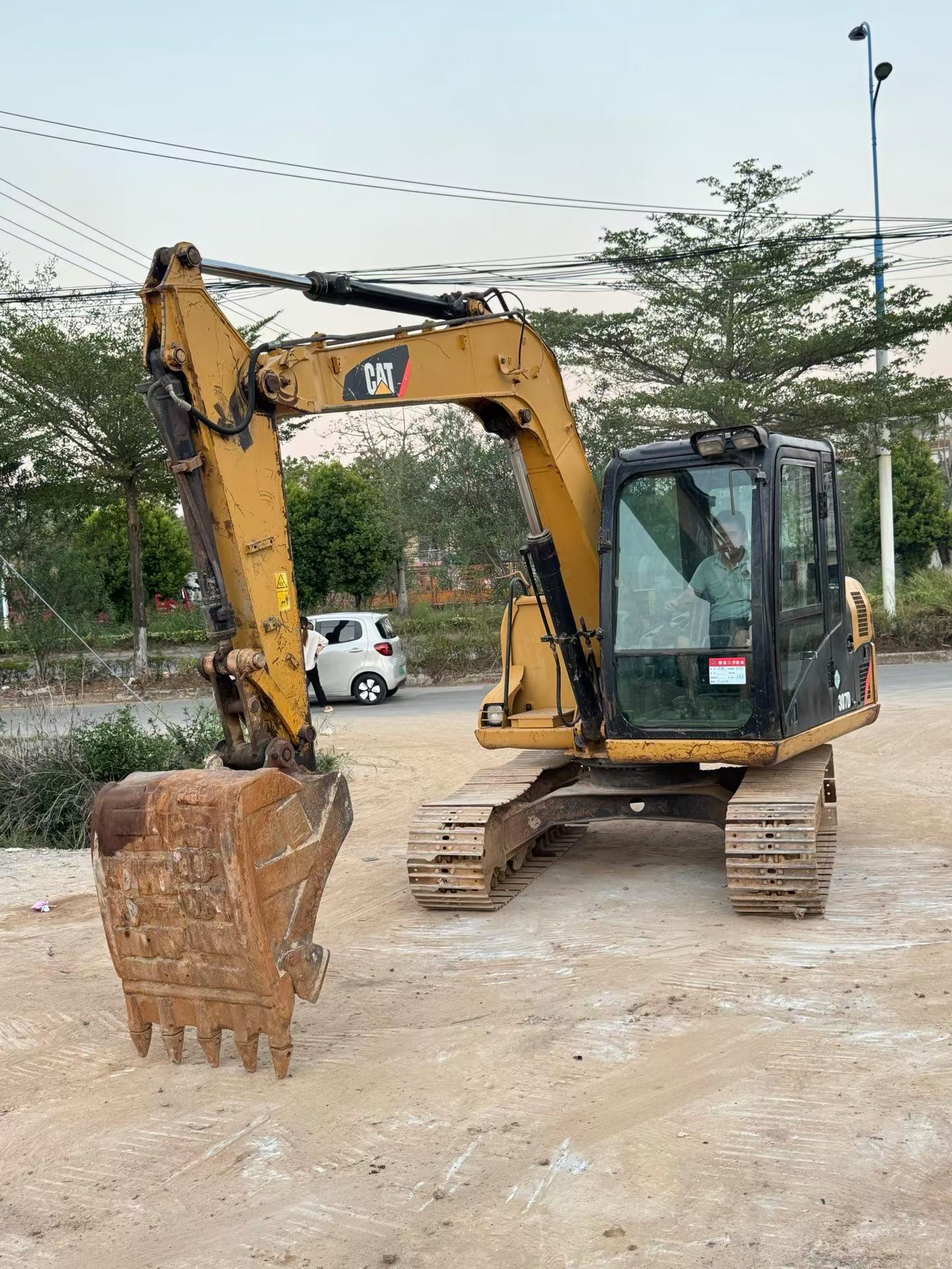 Buy Caterpillar 307B Used Excavator / 7 Buy Caterpillar 307B Used Excavator / 7