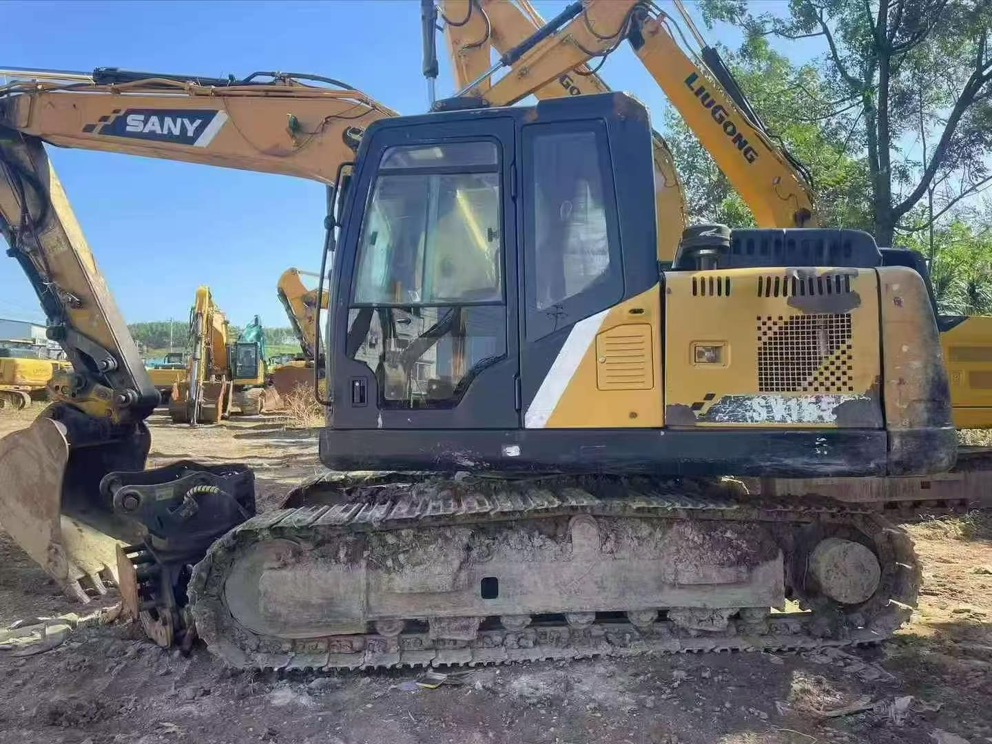 Buy Sany SY135 Used Excavator / 3 Buy Sany SY135 Used Excavator / 3