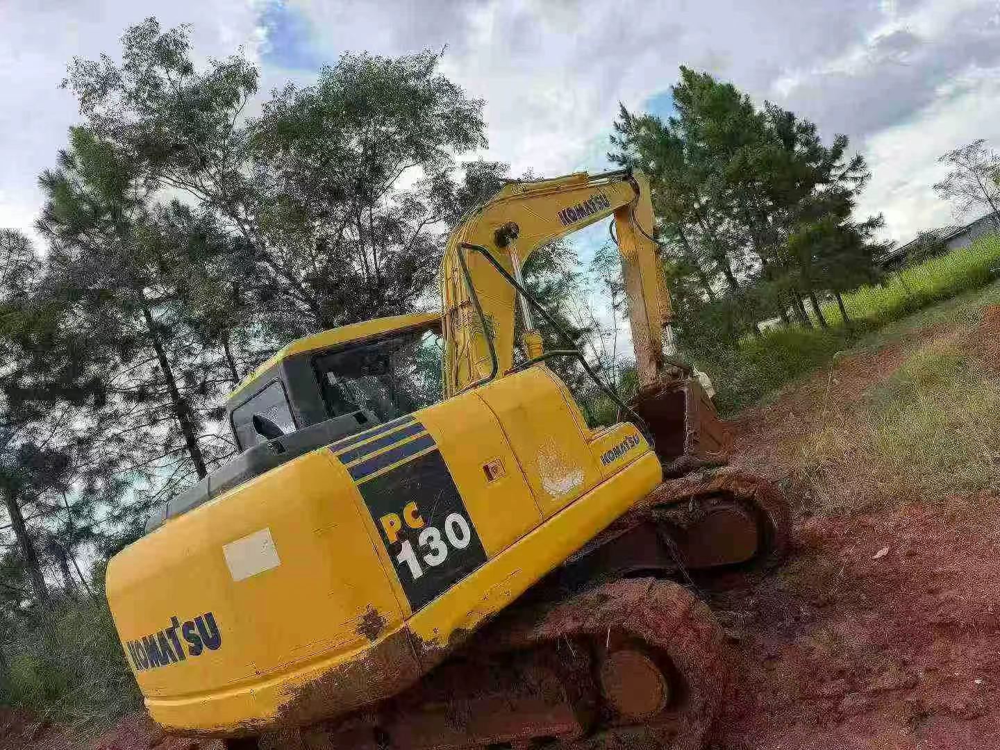 Buy Komatsu PC110-7 Used Excavator / 3 Buy Komatsu PC110-7 Used Excavator / 3