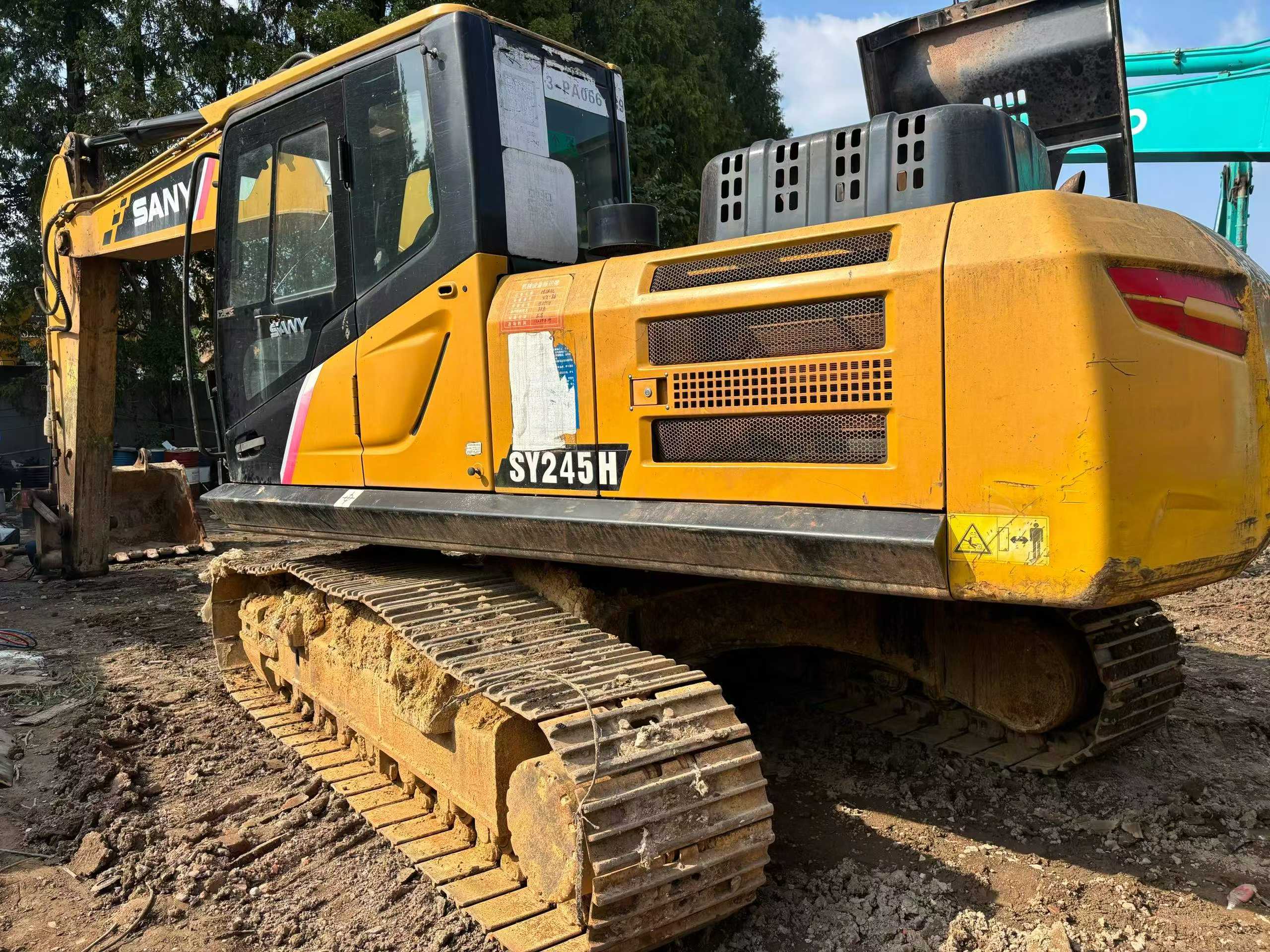 Buy Sany SY225H Used Excavator / 1