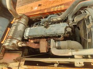 شراء Hitachi EX330 مستعمل حفارة شراء Hitachi EX330 مستعمل حفارة