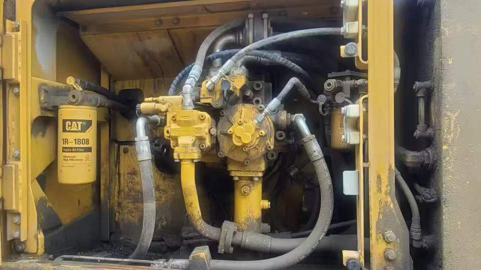 Buy Caterpillar 349E Used Excavator / 4 Buy Caterpillar 349E Used Excavator / 4