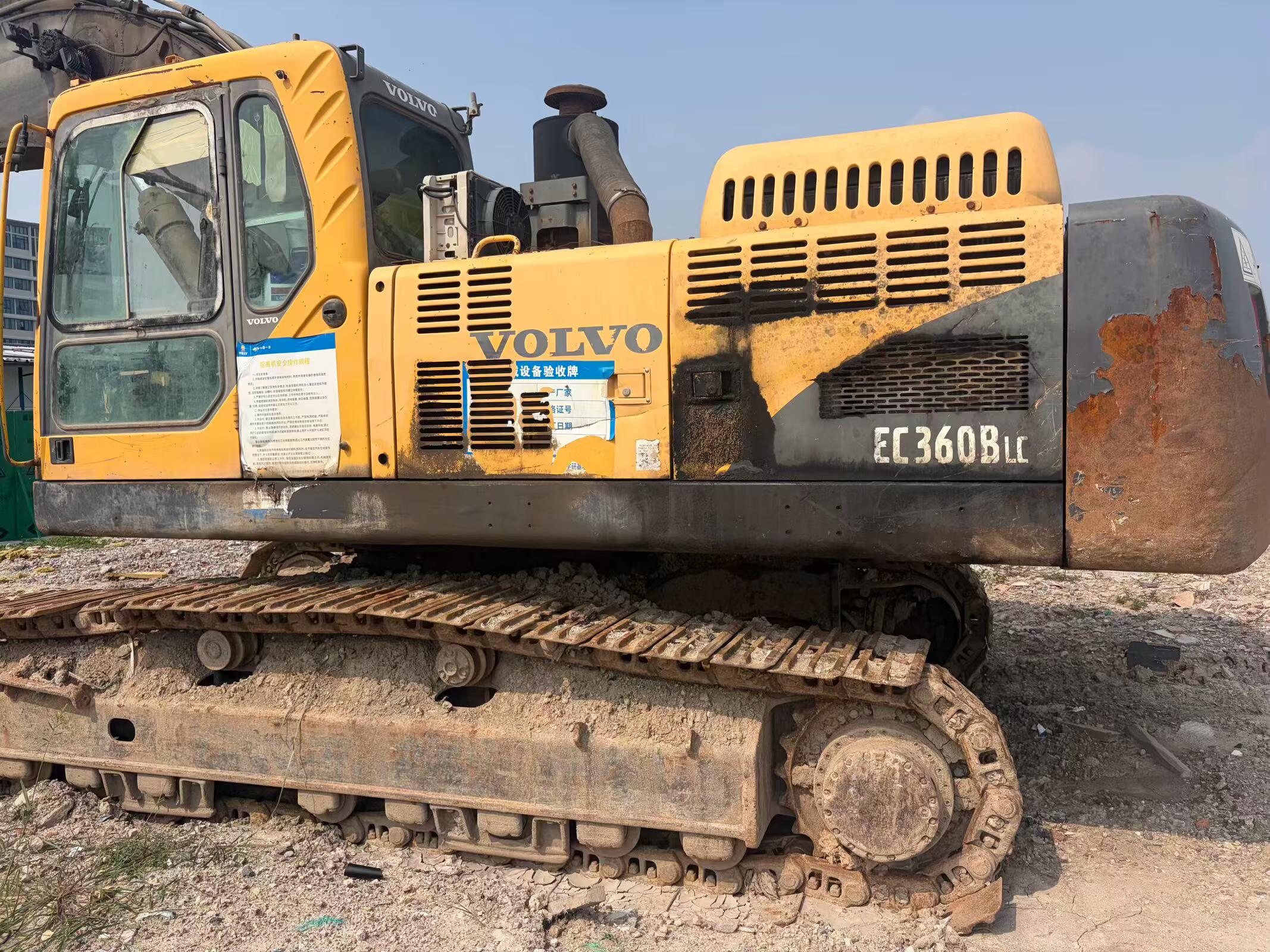 Buy Volvo EC360BL Used Excavator / 1