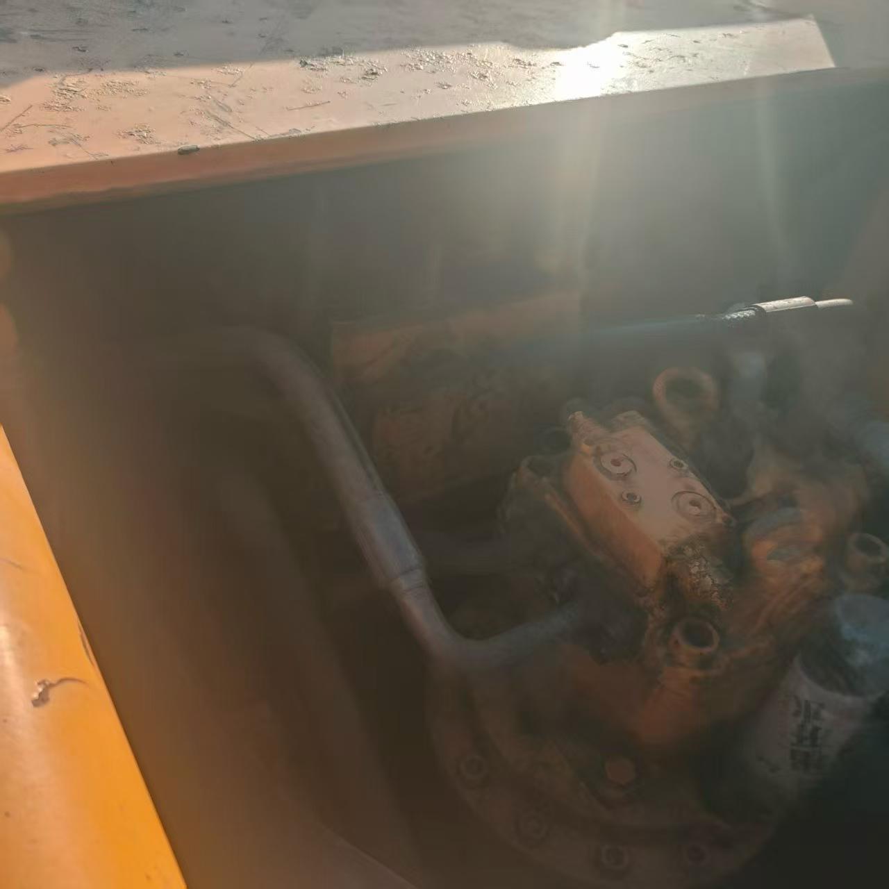 Buy Sany SY215C-8 Used Excavator / 2