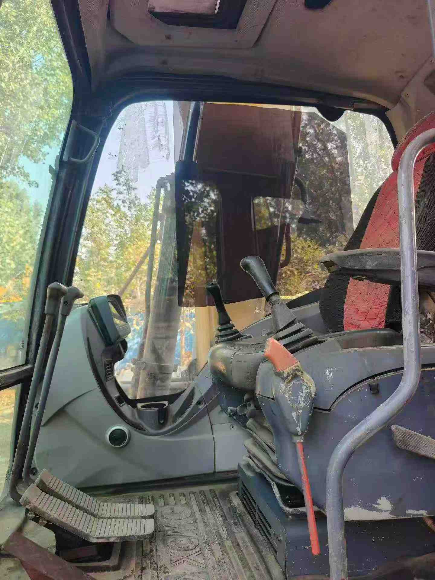 Buy XCMG XE150 Used Excavator / 8 Buy XCMG XE150 Used Excavator / 8